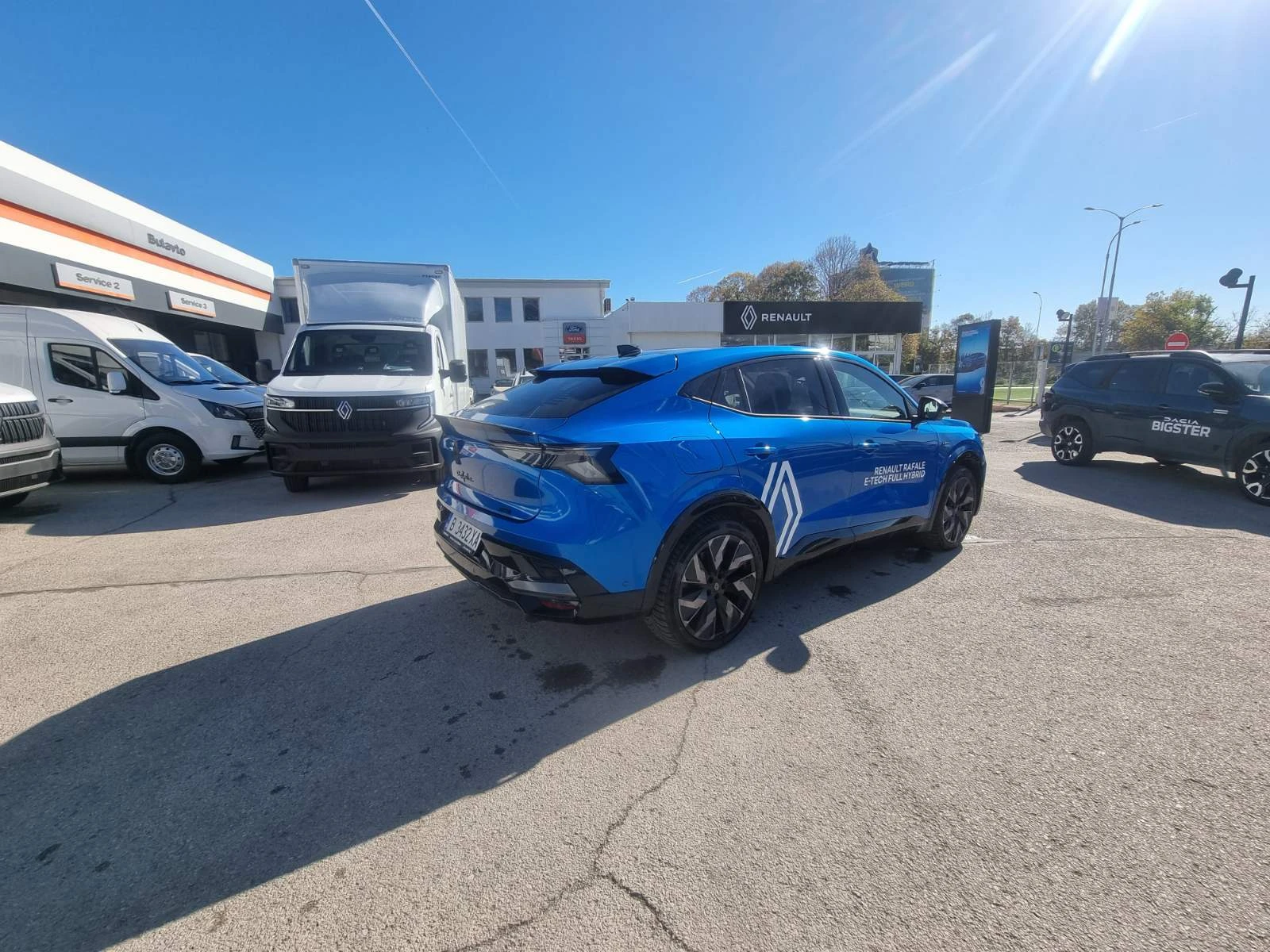 Renault Rafale E-tech Plug-in hybrid | Mobile.bg   5