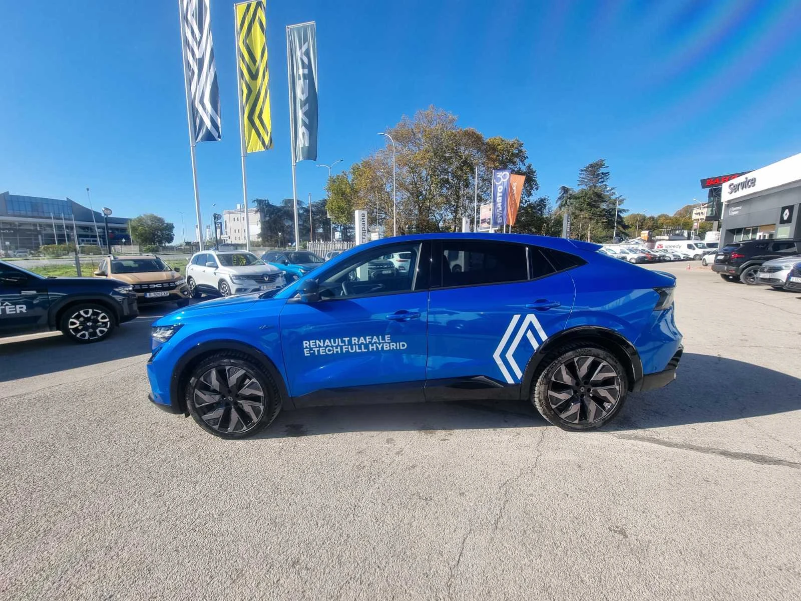 Renault Rafale E-tech Plug-in hybrid | Mobile.bg   8