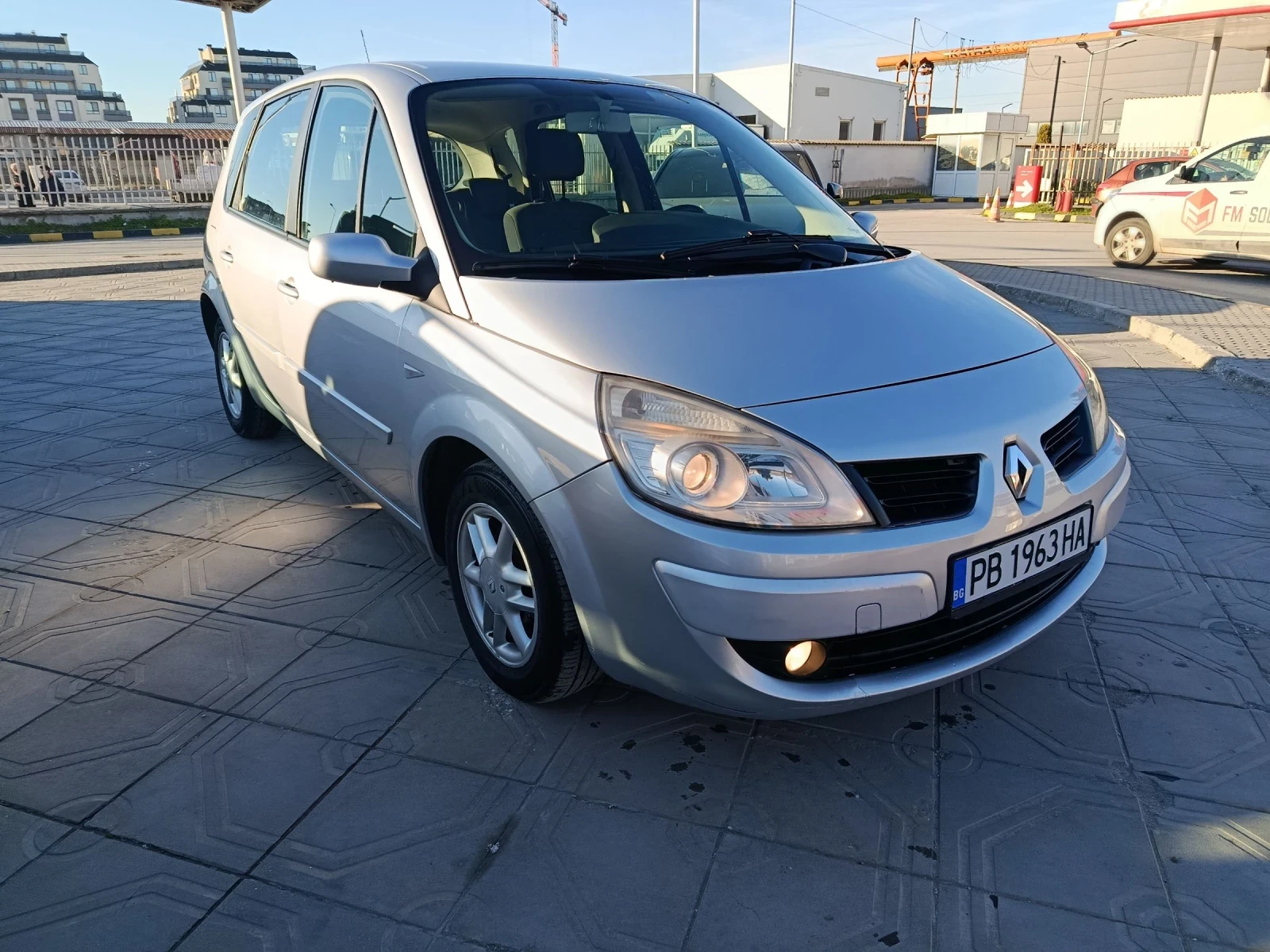 Renault Scenic 1.6 БЕНЗИН ГАЗ  - изображение 7