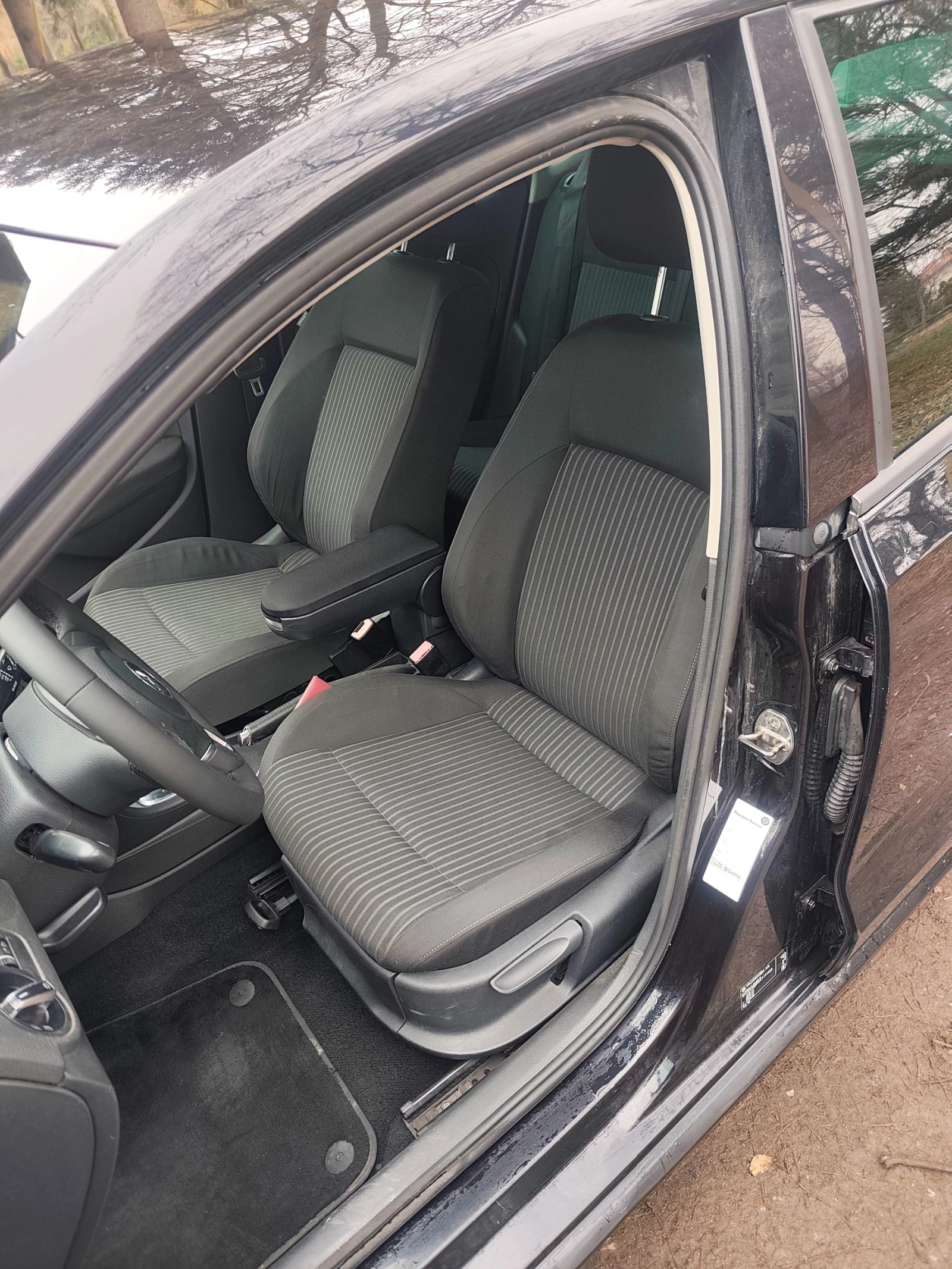 VW Polo 1.6 TDI АВТОМАТИК - изображение 6