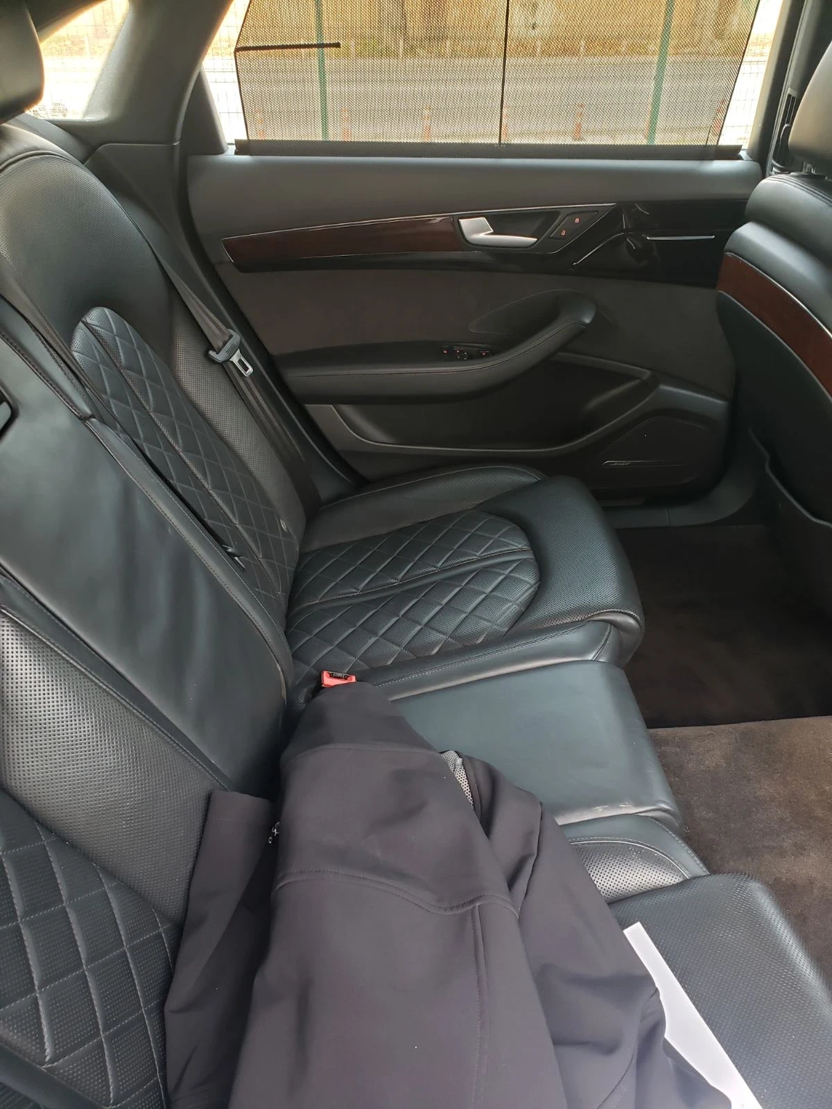 Audi A8 4 L. Нов внос от САЩ, снимка 2 - Автомобили и джипове - 53897943