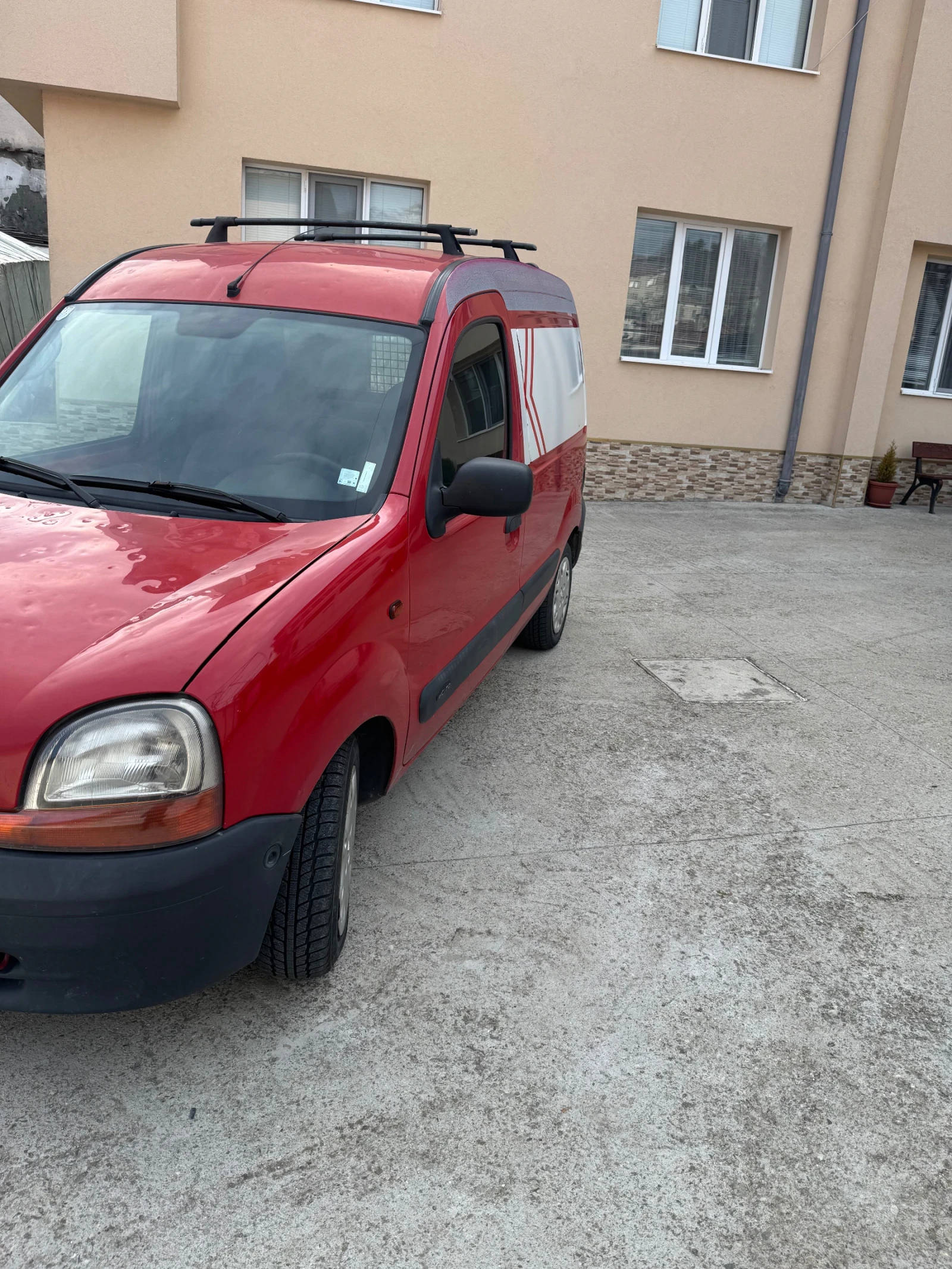 Renault Kangoo 1.5 DCi климатик, снимка 3 - Автомобили и джипове - 53929999