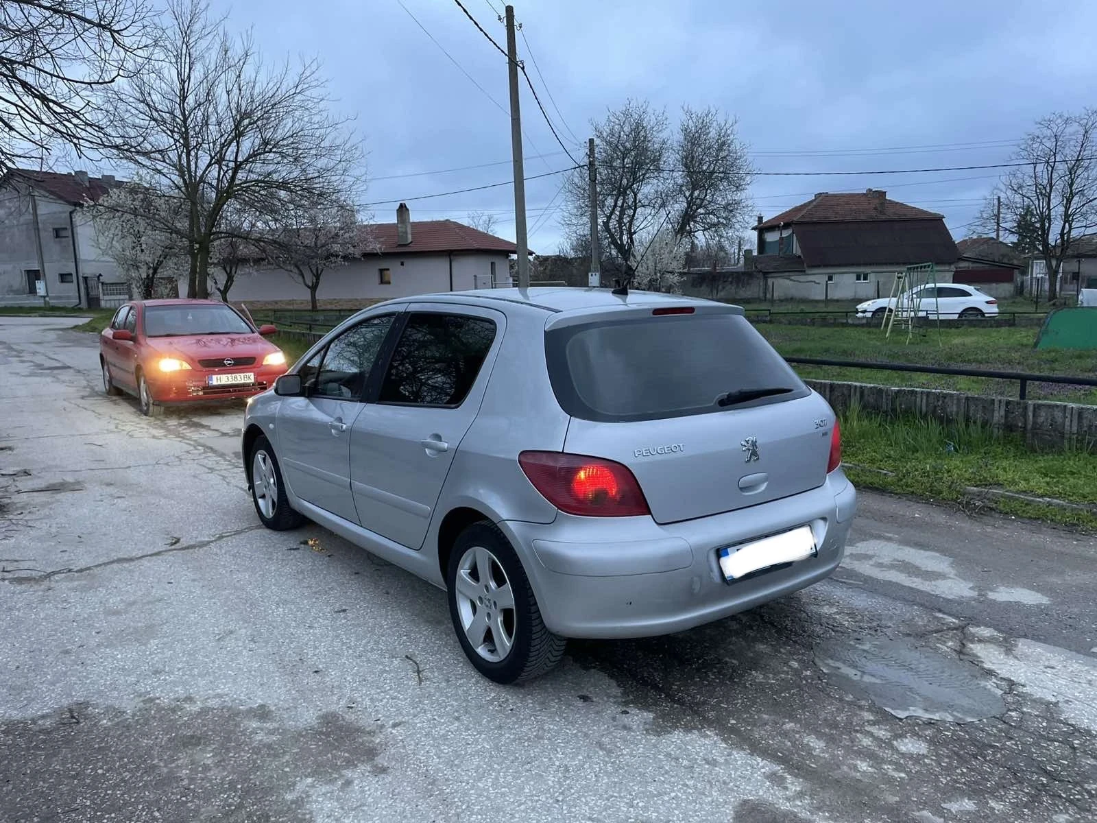 Peugeot 307 2.0HDi, снимка 8 - Автомобили и джипове - 54074127