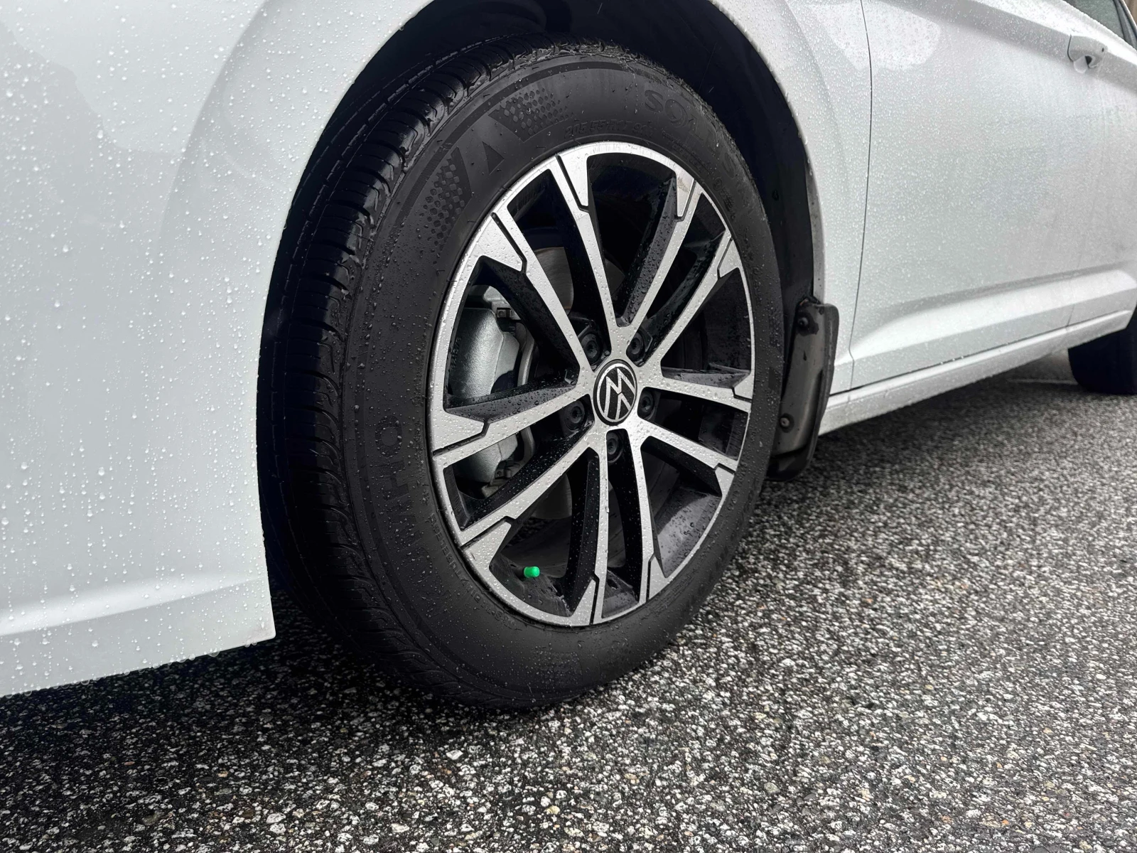 VW Jetta Comfortline * * CARFAX * * АВТО КРЕДИТ * * , снимка 6 - Автомобили и джипове - 54084389