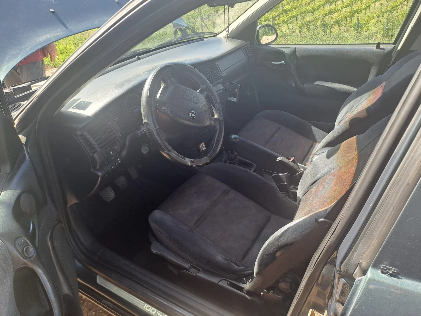 Opel Vectra, снимка 5 - Автомобили и джипове - 54579637