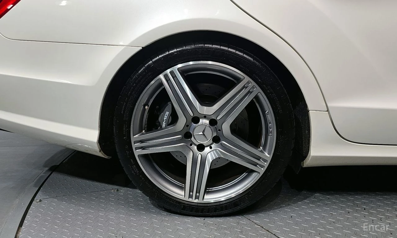 Mercedes-Benz CLS 63 AMG HARMAN KARDON* �������* ���������* ���������*  | Mobile.bg � ����������� 5