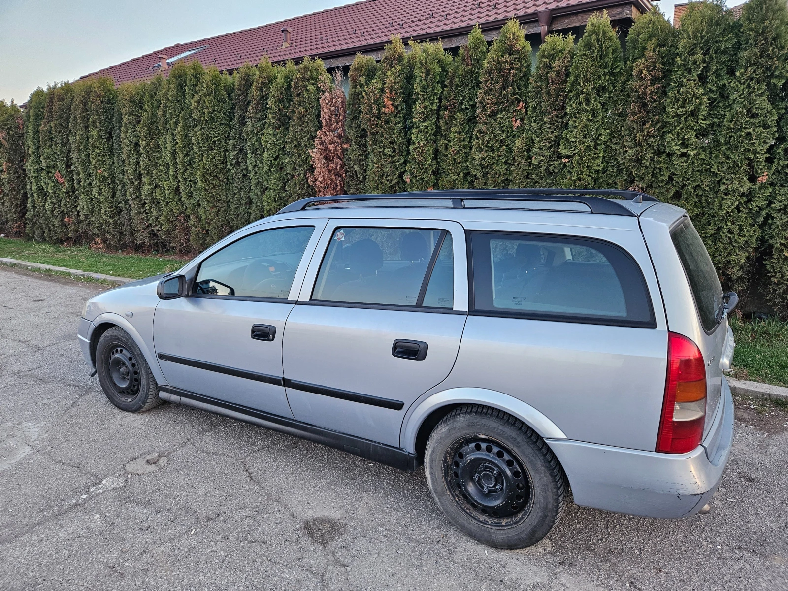 Opel Astra, снимка 2 - Автомобили и джипове - 54713582