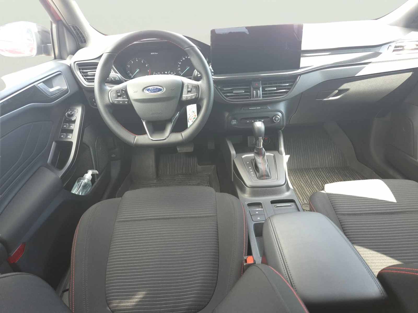 Ford Focus 1.0 EcoBoost, снимка 11 - Автомобили и джипове - 54733858