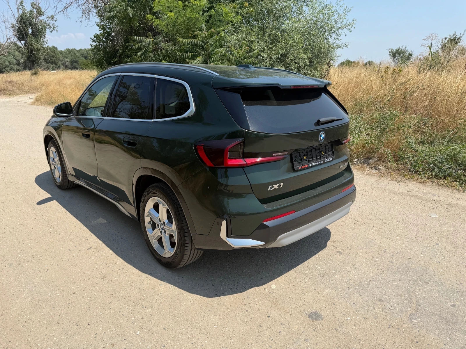BMW iX1 eDrive20 xLine 22.000��!!!  | Mobile.bg � ����������� 7