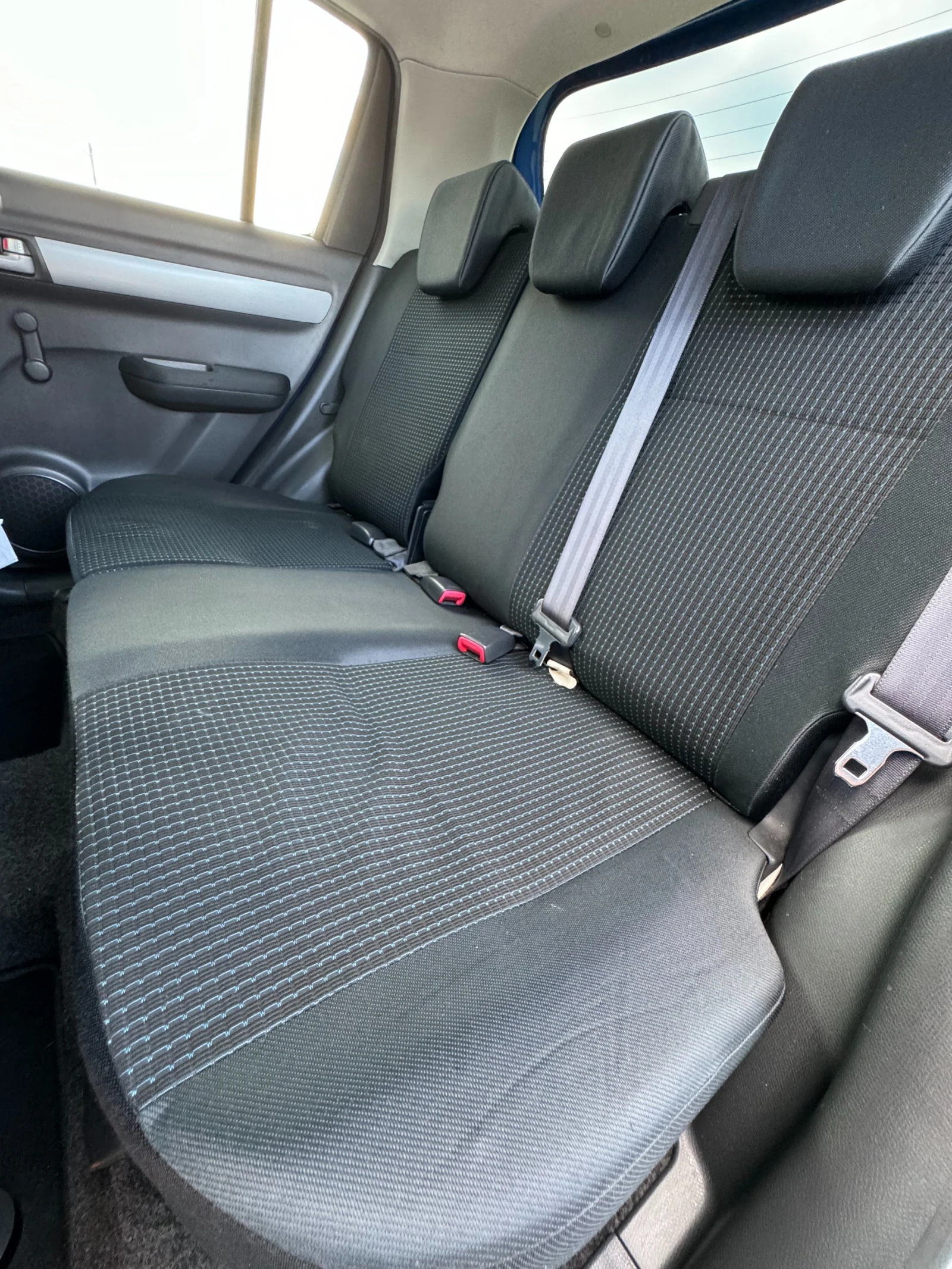 Suzuki Swift, снимка 14 - Автомобили и джипове - 54826972