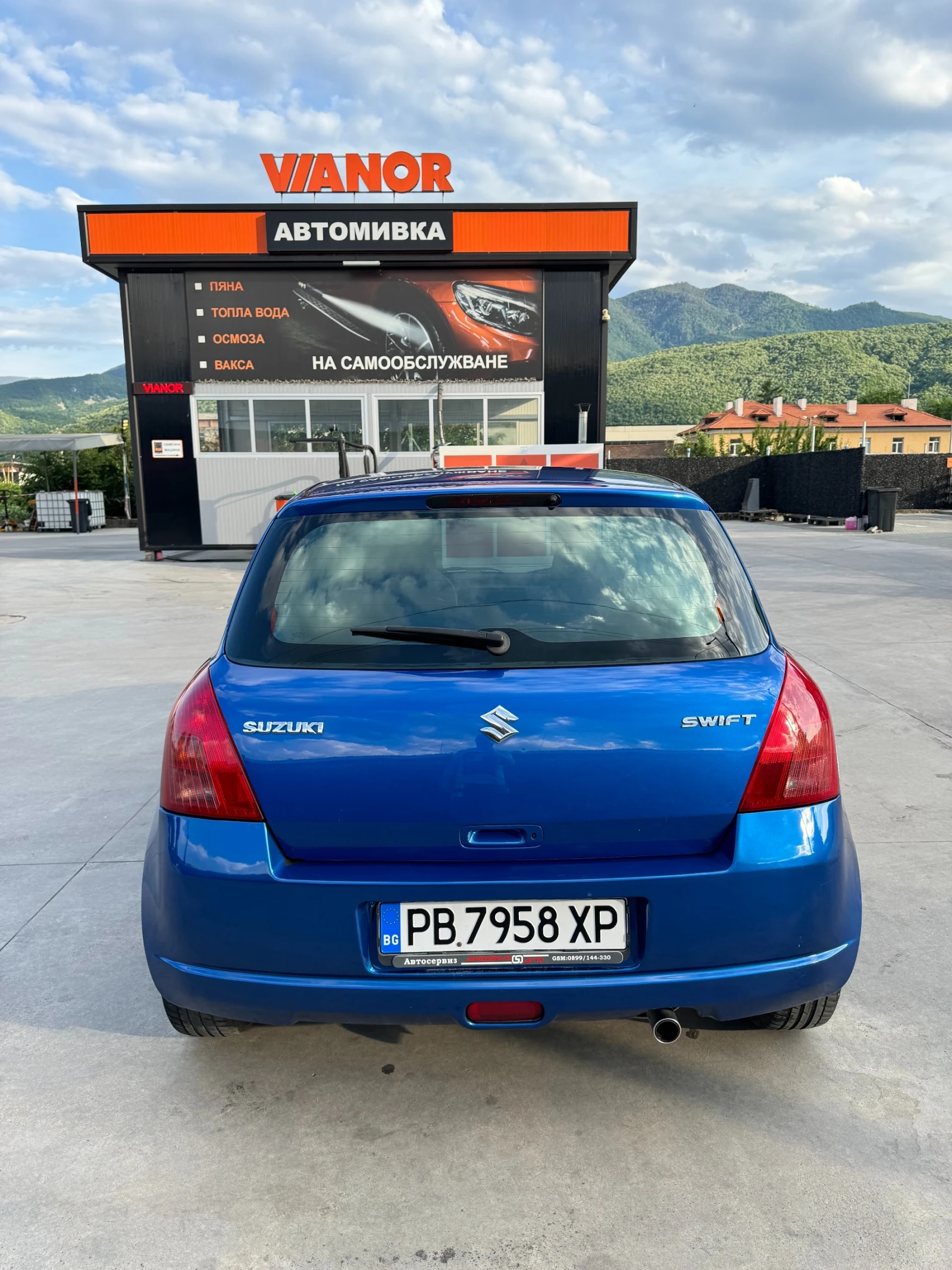 Suzuki Swift, снимка 4 - Автомобили и джипове - 54826972