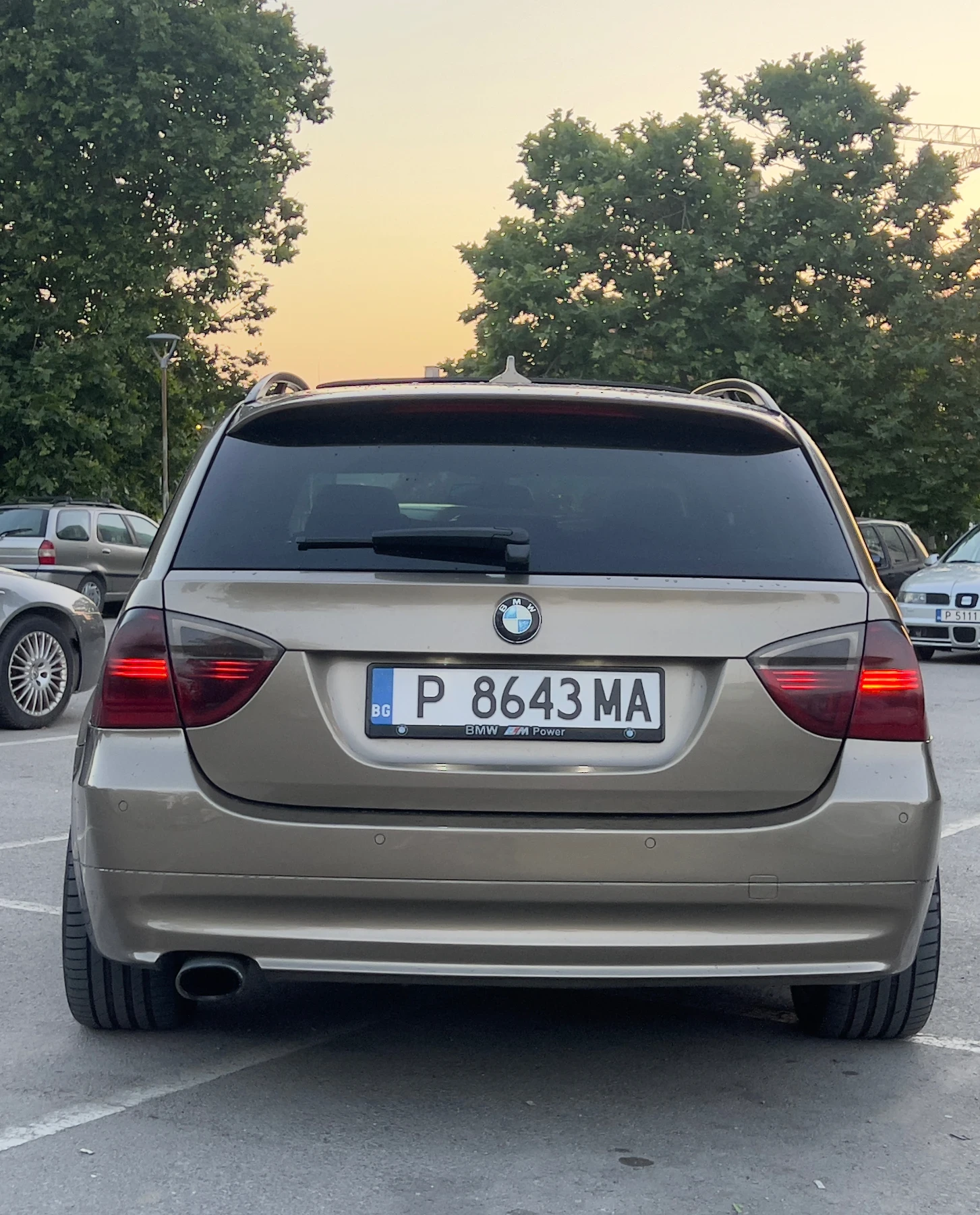 BMW 320 2.0D 163кс, снимка 2 - Автомобили и джипове - 55085672