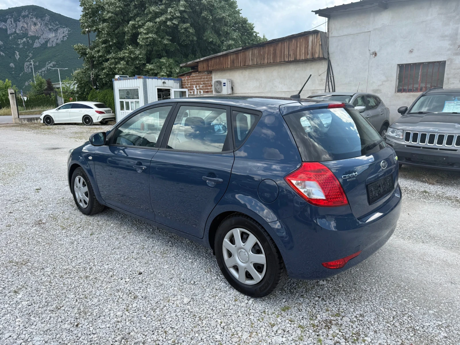 Kia Ceed 1.4 ECO Dynamics, снимка 7 - Автомобили и джипове - 55544063