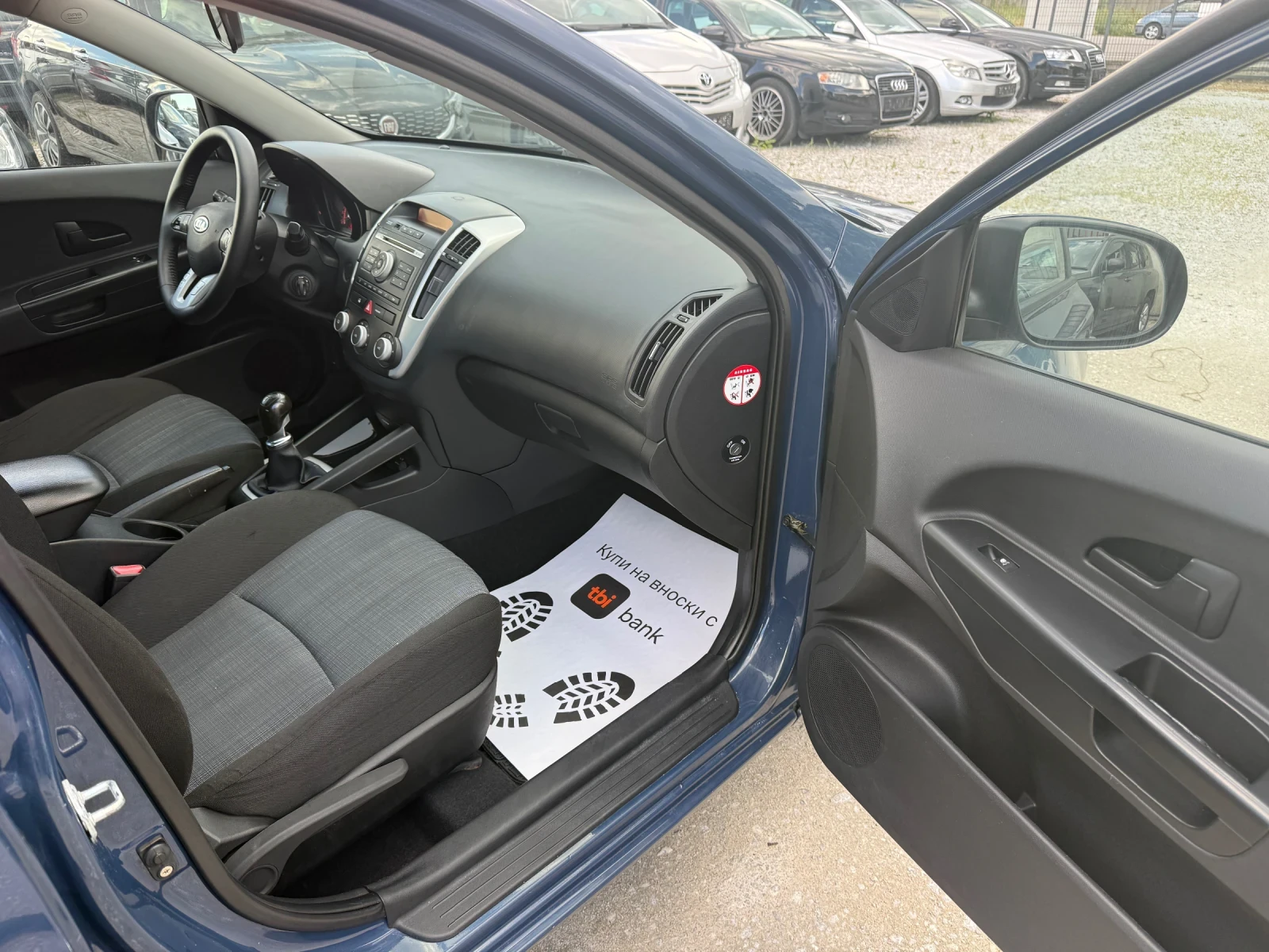 Kia Ceed 1.4 ECO Dynamics, снимка 12 - Автомобили и джипове - 55544063