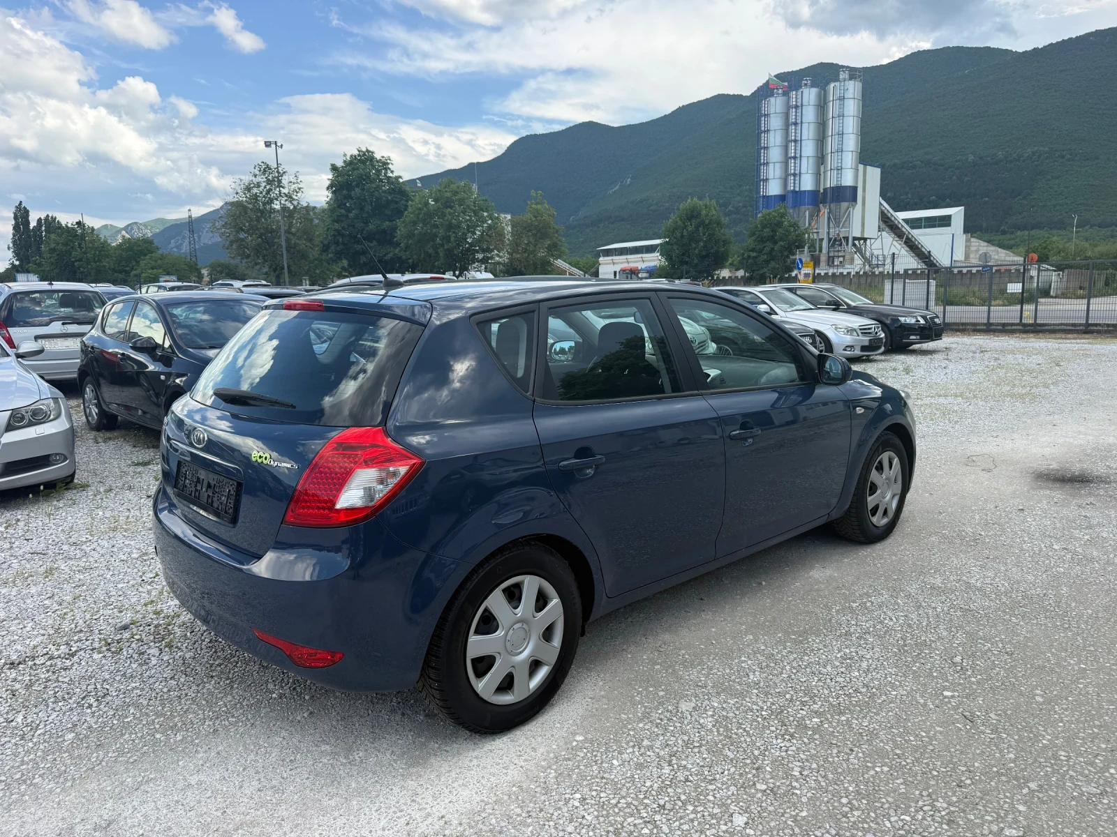 Kia Ceed 1.4 ECO Dynamics, снимка 5 - Автомобили и джипове - 55544063