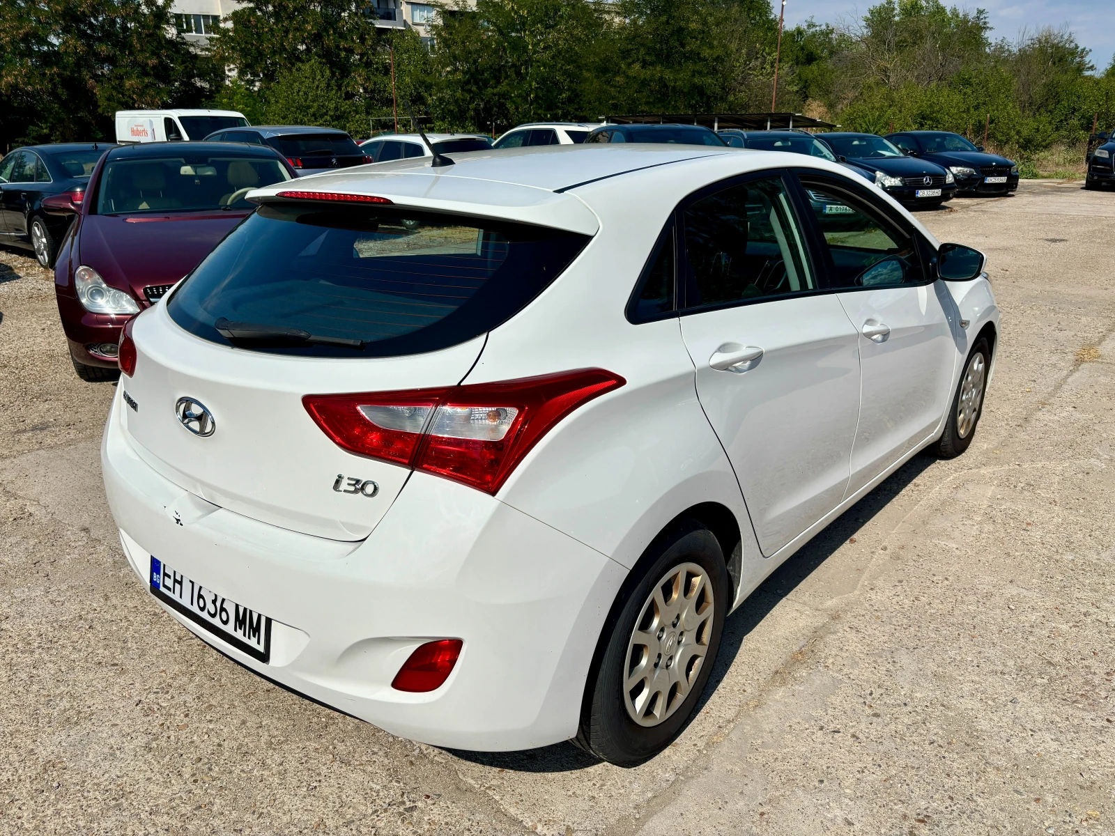 Hyundai I30 1.6 CRDI 128 к.с , снимка 3 - Автомобили и джипове - 55655471