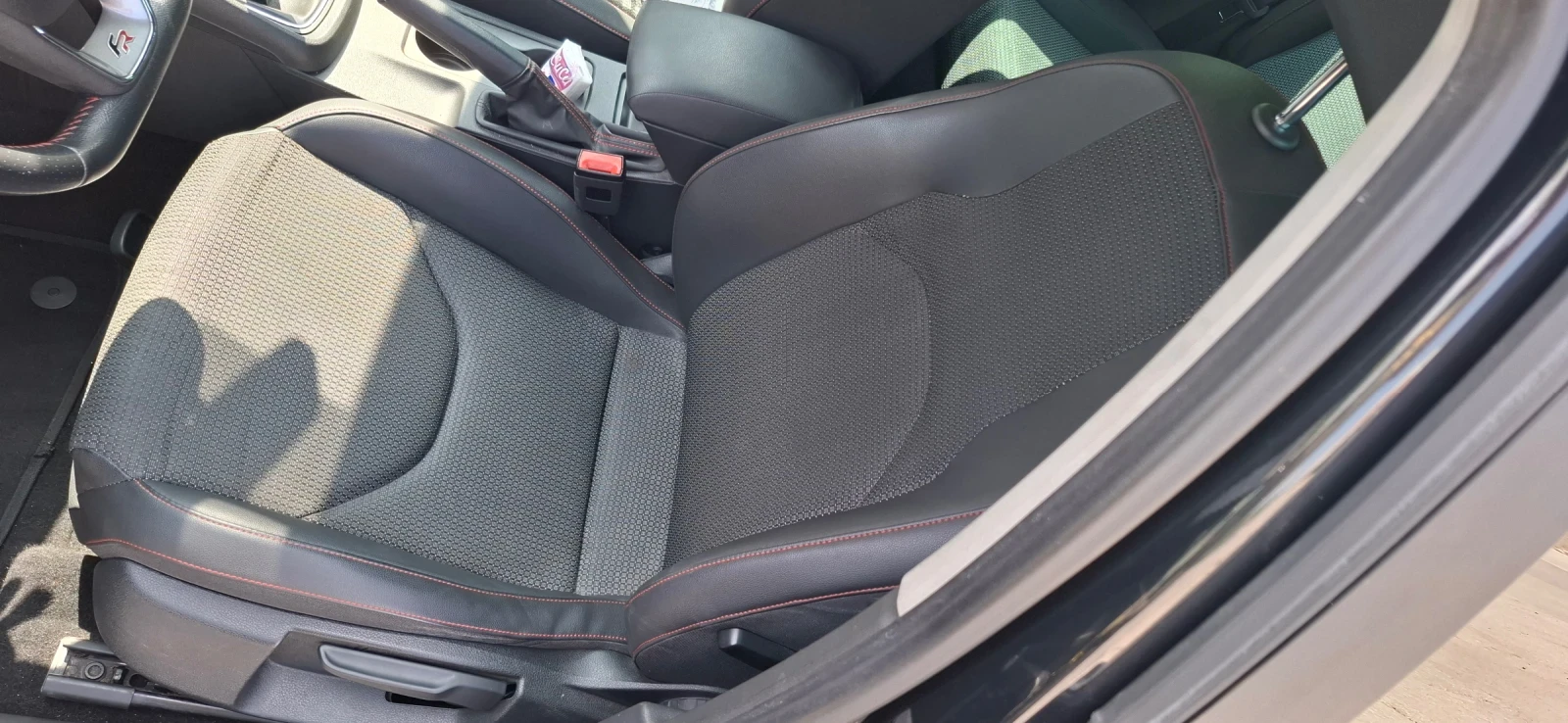 Seat Leon Fr, снимка 7 - Автомобили и джипове - 55776521