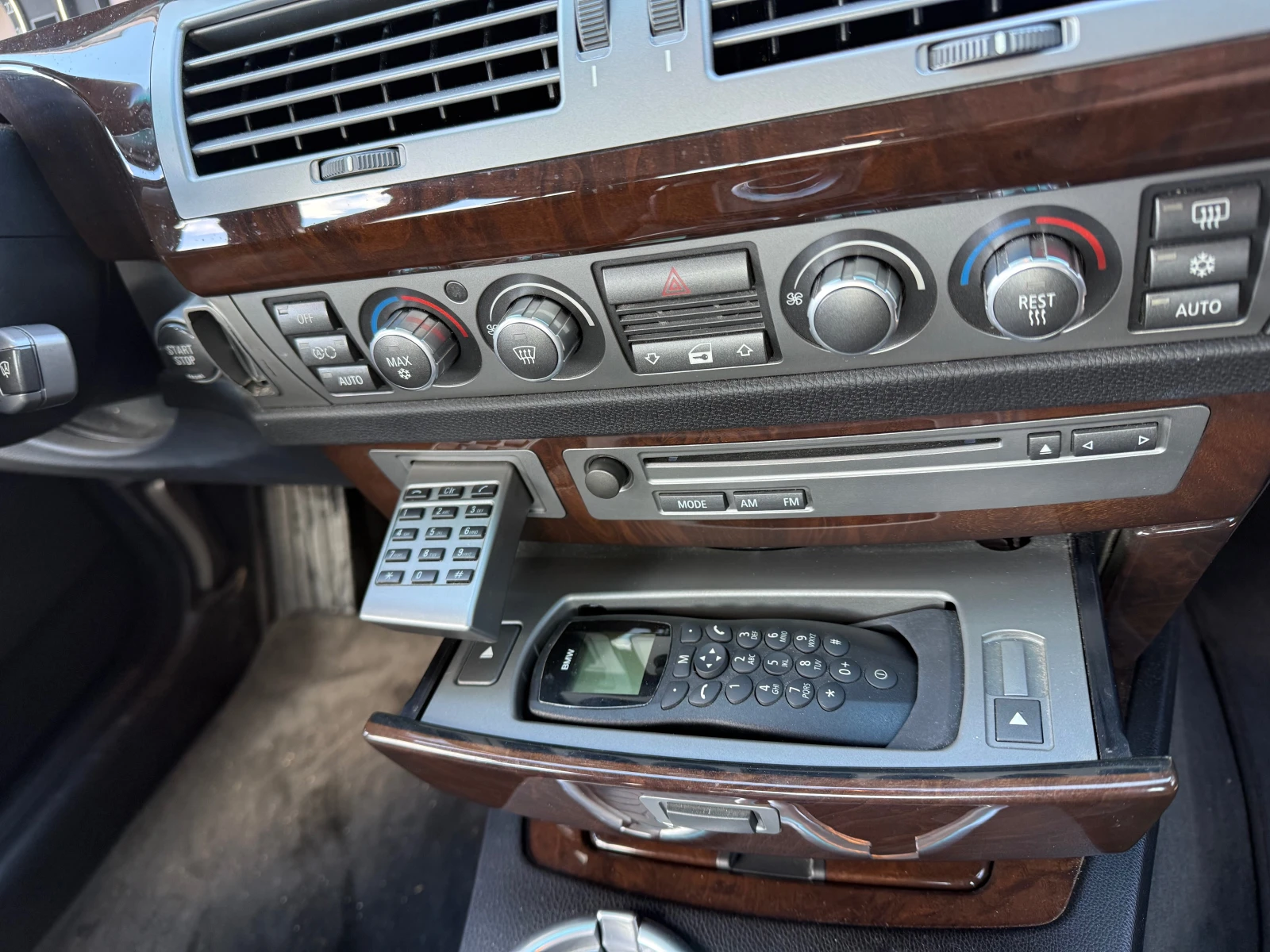 BMW 740 i 150xxx km, снимка 7 - Автомобили и джипове - 56061621