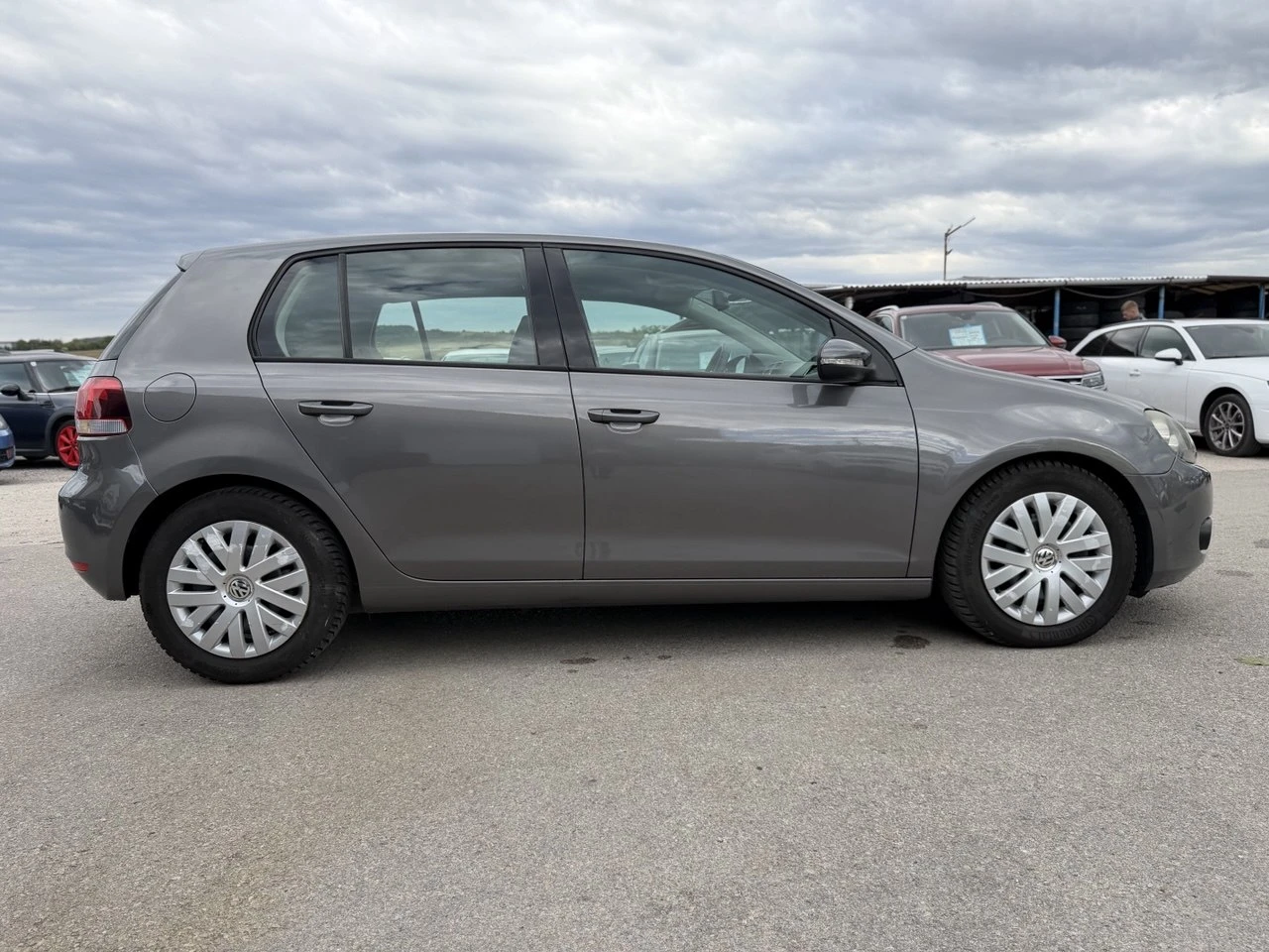 VW Golf 2.0TDI NAVI, снимка 7 - Автомобили и джипове - 56185513