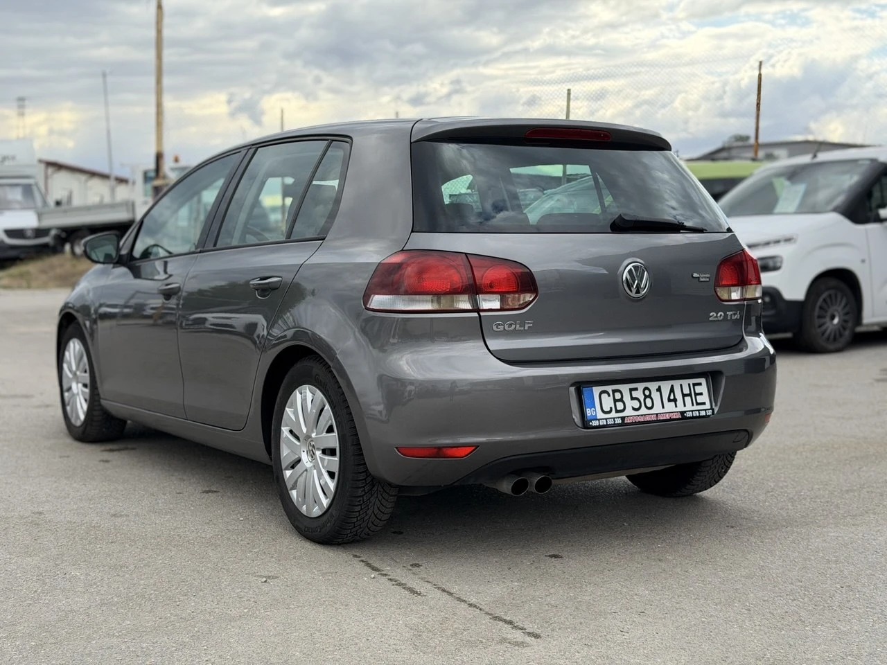 VW Golf 2.0TDI NAVI, снимка 4 - Автомобили и джипове - 56185513