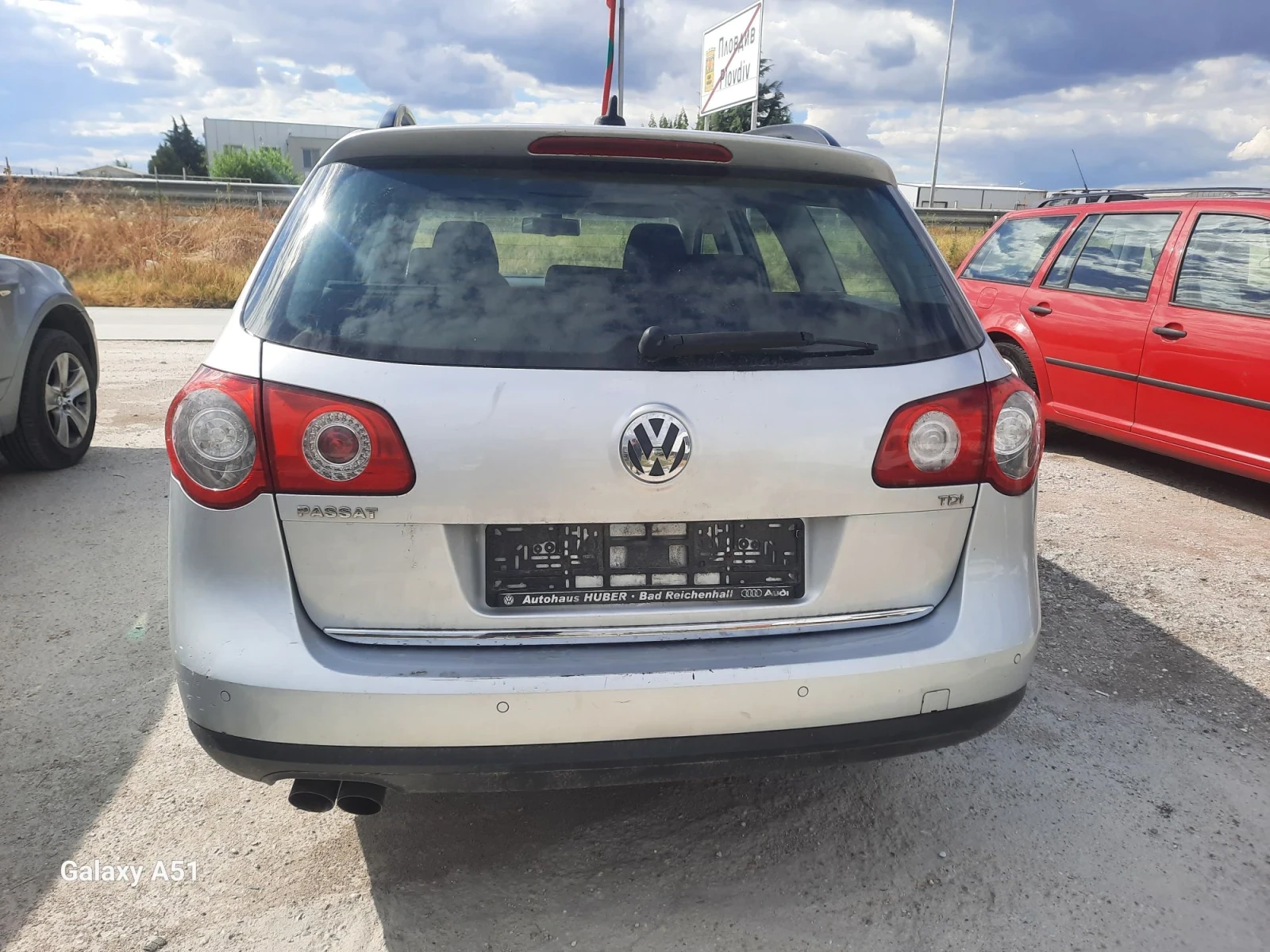 VW Passat 2.0 TDI, 110кс. 2009г., снимка 3 - Автомобили и джипове - 56197232