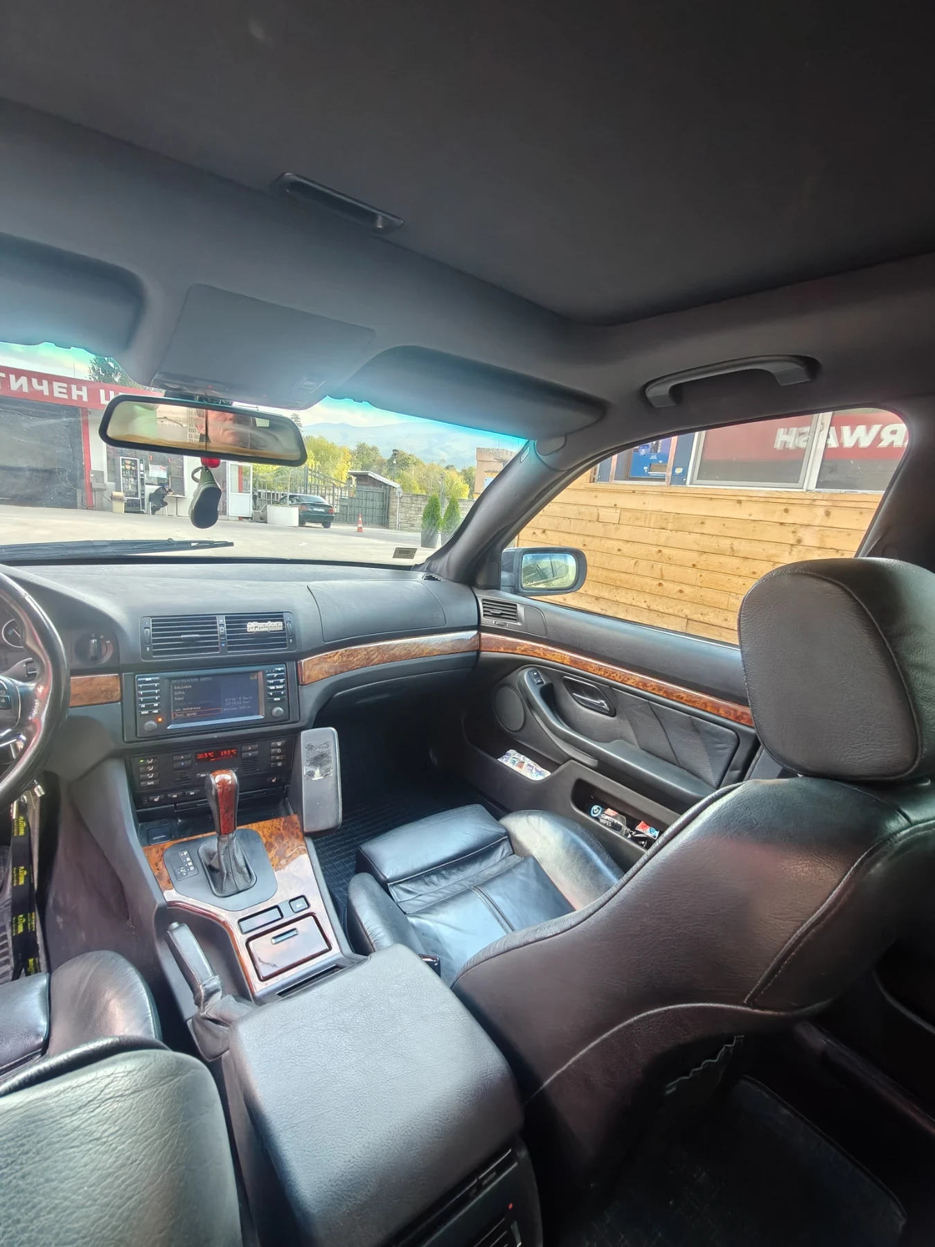 BMW 530, снимка 11 - Автомобили и джипове - 56272052