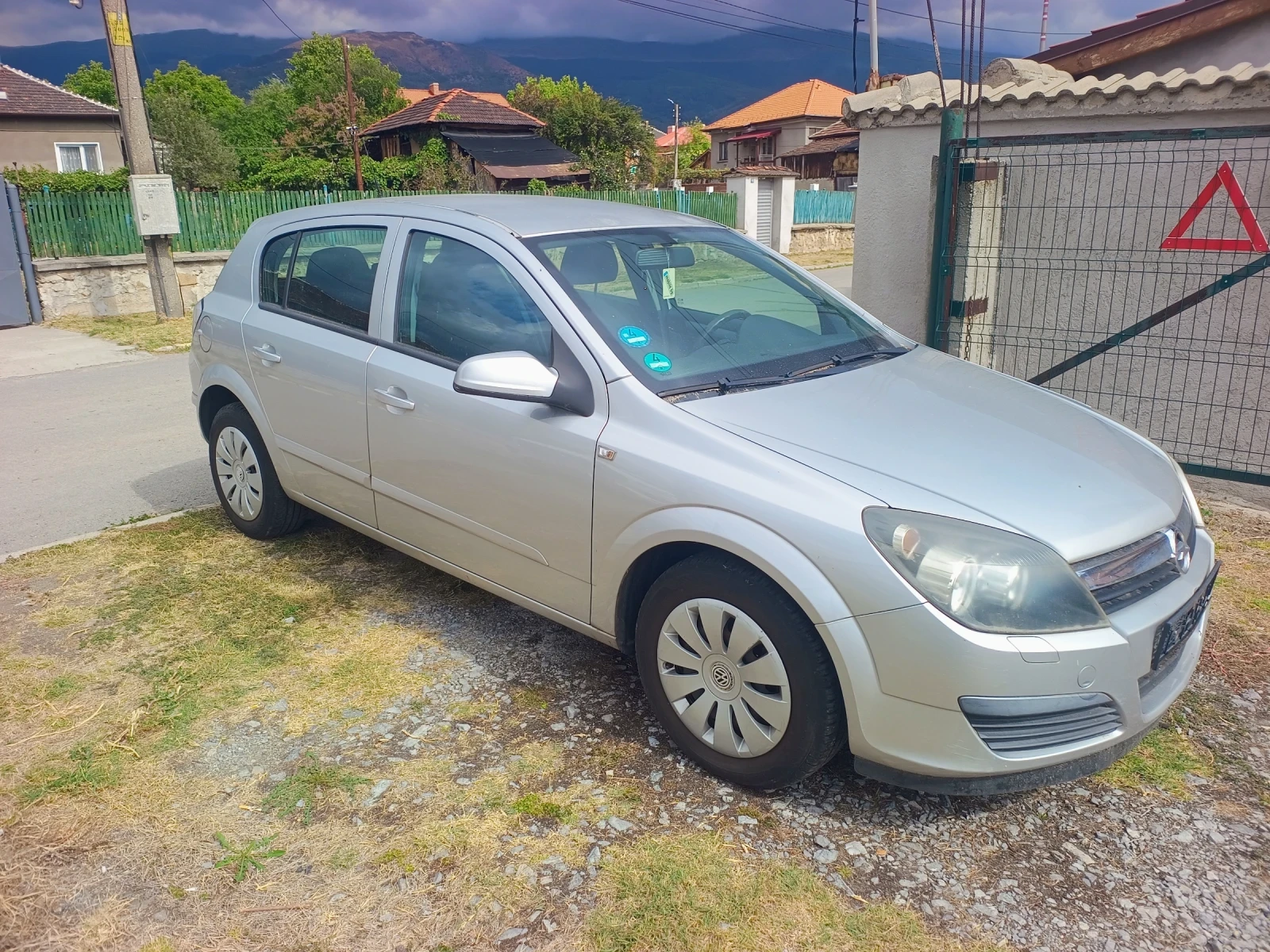 Opel Astra 1.4 I/Ecotec/Климатик/90к.с., снимка 7 - Автомобили и джипове - 56285697