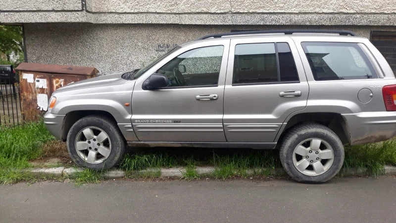 Jeep Cherokee, снимка 2 - Автомобили и джипове - 46741983