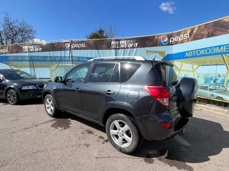 Toyota Rav4 2.2d-cat, снимка 3 - Автомобили и джипове - 47297029