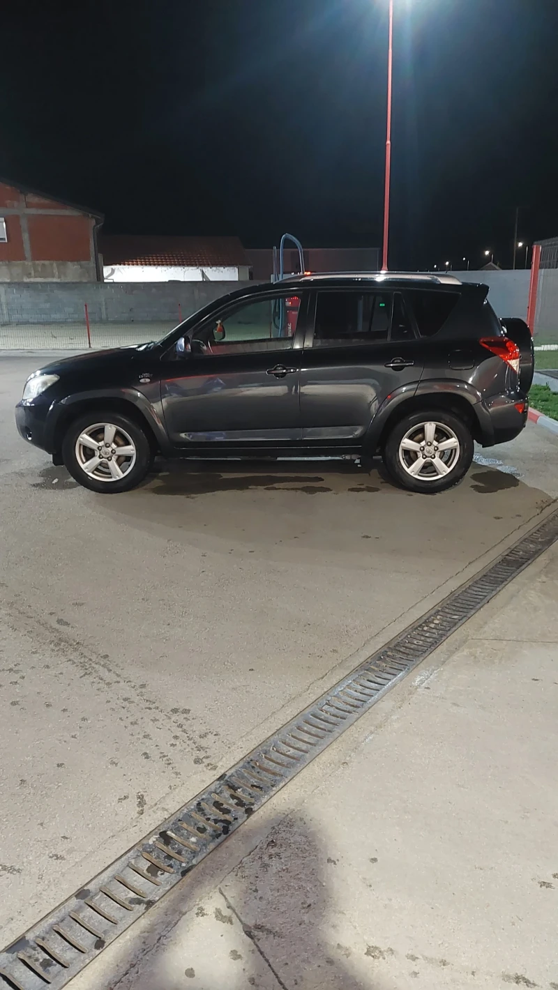 Toyota Rav4 2.2d-cat, снимка 7 - Автомобили и джипове - 47297029