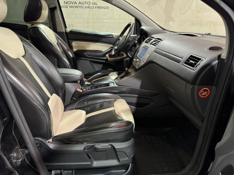 Ford Kuga 2.0D, 163к.с., 4х4, Автомат, Камера, Кожа, Панорам, снимка 16 - Автомобили и джипове - 48034509