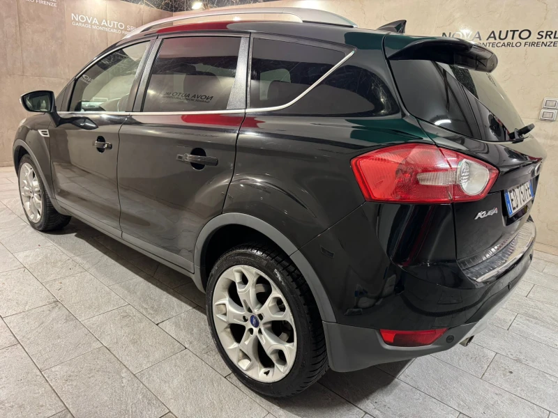 Ford Kuga 2.0D, 163к.с., 4х4, Автомат, Камера, Кожа, Панорам, снимка 4 - Автомобили и джипове - 48034509