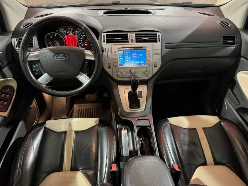 Ford Kuga 2.0D, 163к.с., 4х4, Автомат, Камера, Кожа, Панорам, снимка 10 - Автомобили и джипове - 48034509