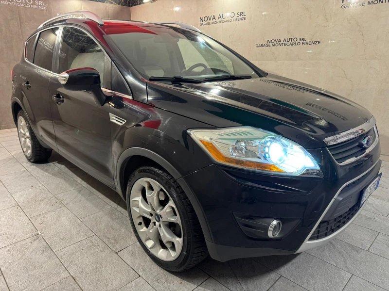 Ford Kuga 2.0D, 163к.с., 4х4, Автомат, Камера, Кожа, Панорам, снимка 1 - Автомобили и джипове - 48034509