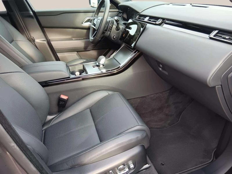Land Rover Range Rover Velar 3.0 I6, снимка 8 - Автомобили и джипове - 53267698