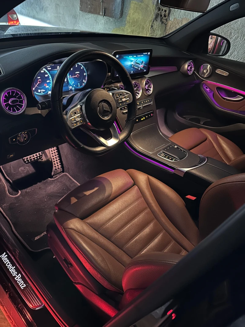 Mercedes-Benz GLC 300 Coupe AMG, снимка 10 - Автомобили и джипове - 53363915