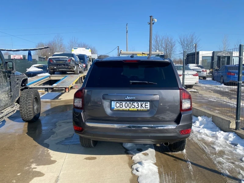 Jeep Compass 2.4 4x4 - изображение 7