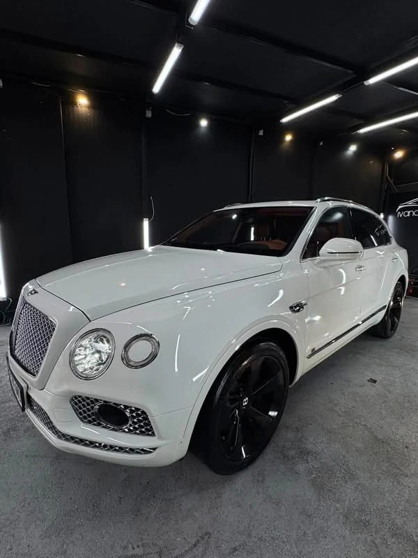 Bentley Bentayga, снимка 3 - Автомобили и джипове - 56725363