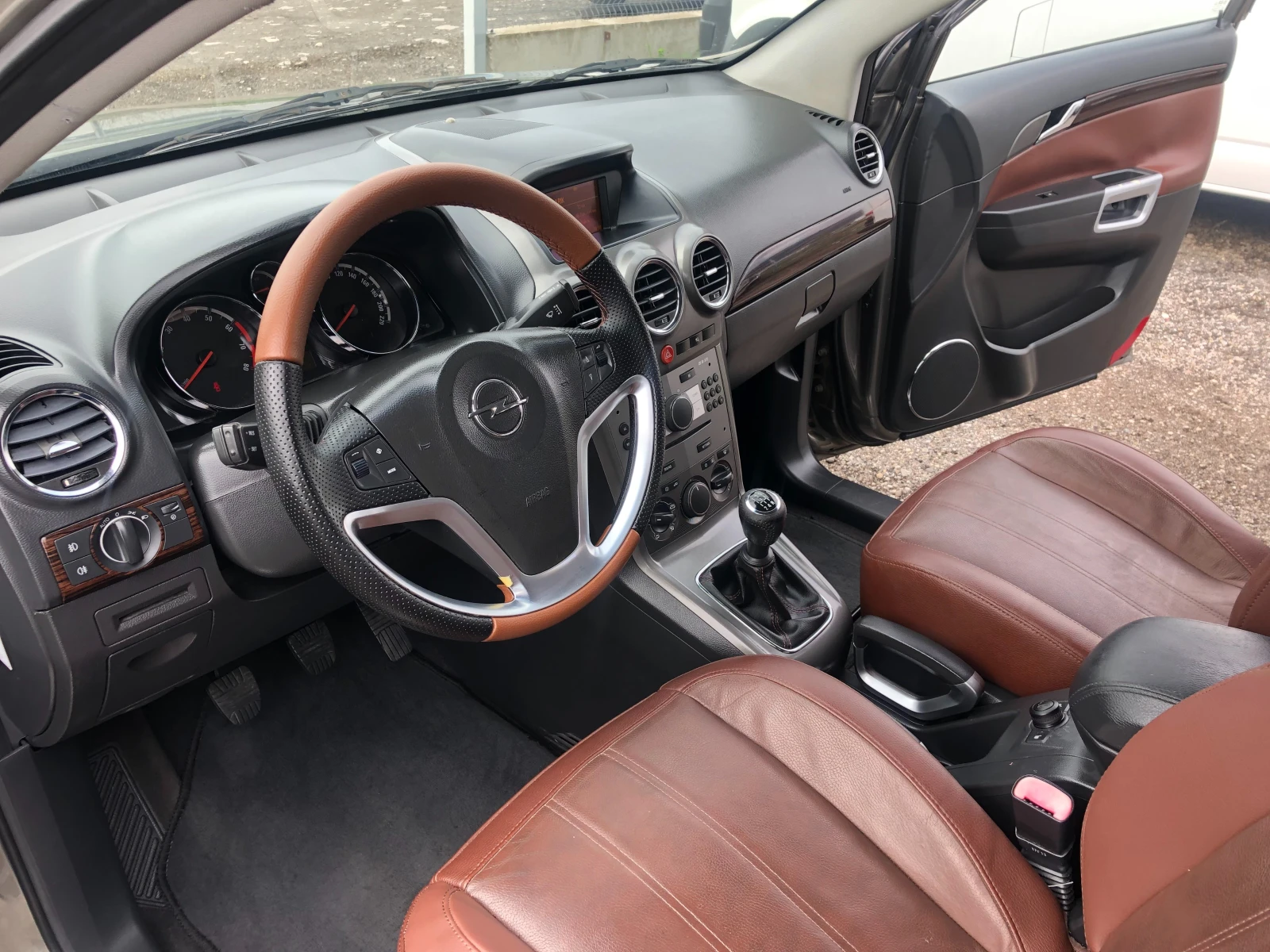 Opel Antara 2.4 ГЪРЦИЯ - изображение 9