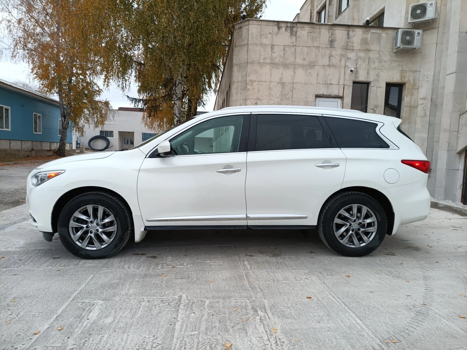 Infiniti QX60 JX35 AWD 3.5 V6 - изображение 4