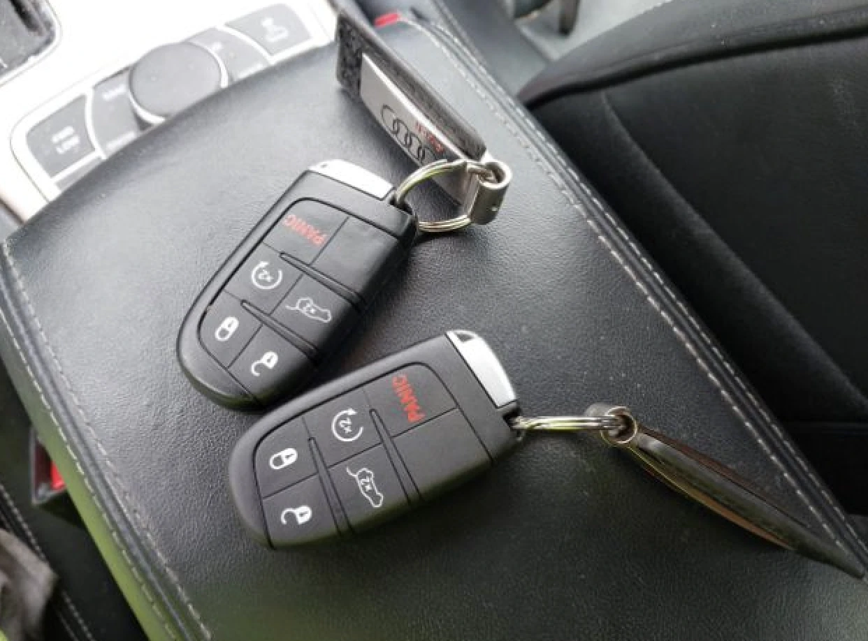 Jeep Grand cherokee OVERLAND, 4x4  - изображение 8