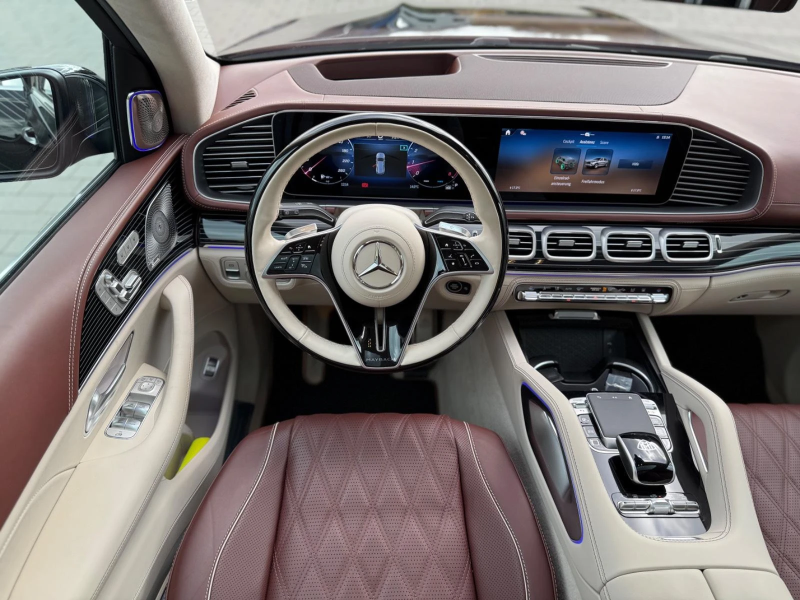 Mercedes-Benz GLS 600 MAYBACH/FACELIFT/FIRST CLASS/MANIFAKTUR/, снимка 10 - Автомобили и джипове - 53835728