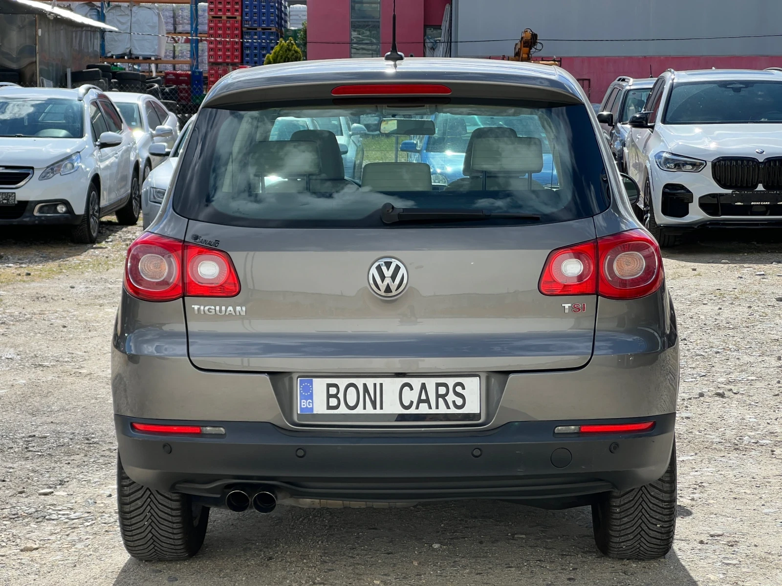 VW Tiguan 1.4TSI-150к.с./ 4х4 / Кожа/ Подгряване/ Панорама, снимка 6 - Автомобили и джипове - 54567513