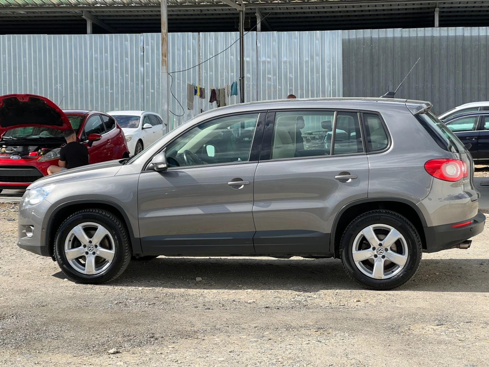 VW Tiguan 1.4TSI-150к.с./ 4х4 / Кожа/ Подгряване/ Панорама, снимка 8 - Автомобили и джипове - 54567513