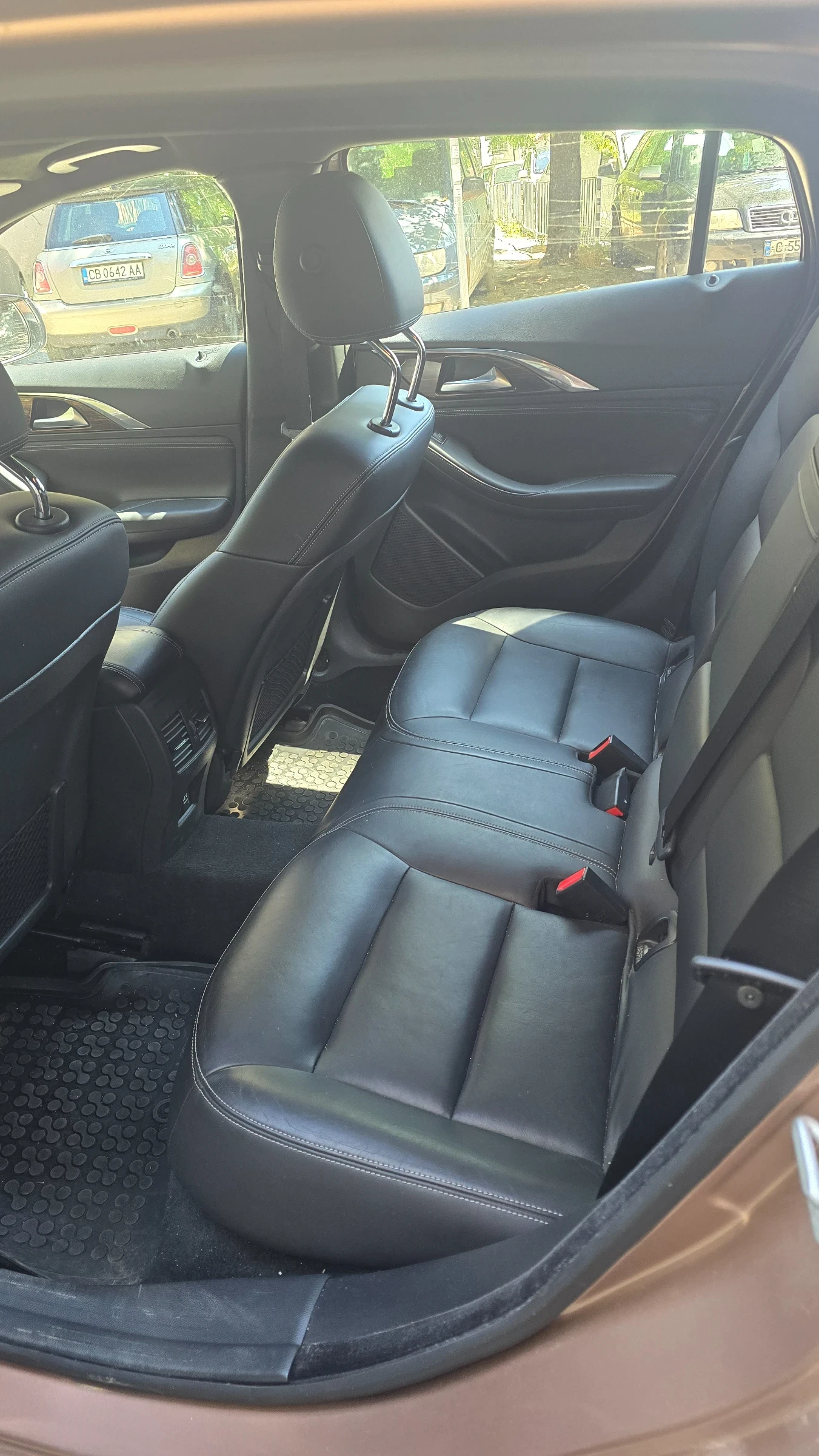Infiniti Q30 2.2, снимка 3 - Автомобили и джипове - 55350868
