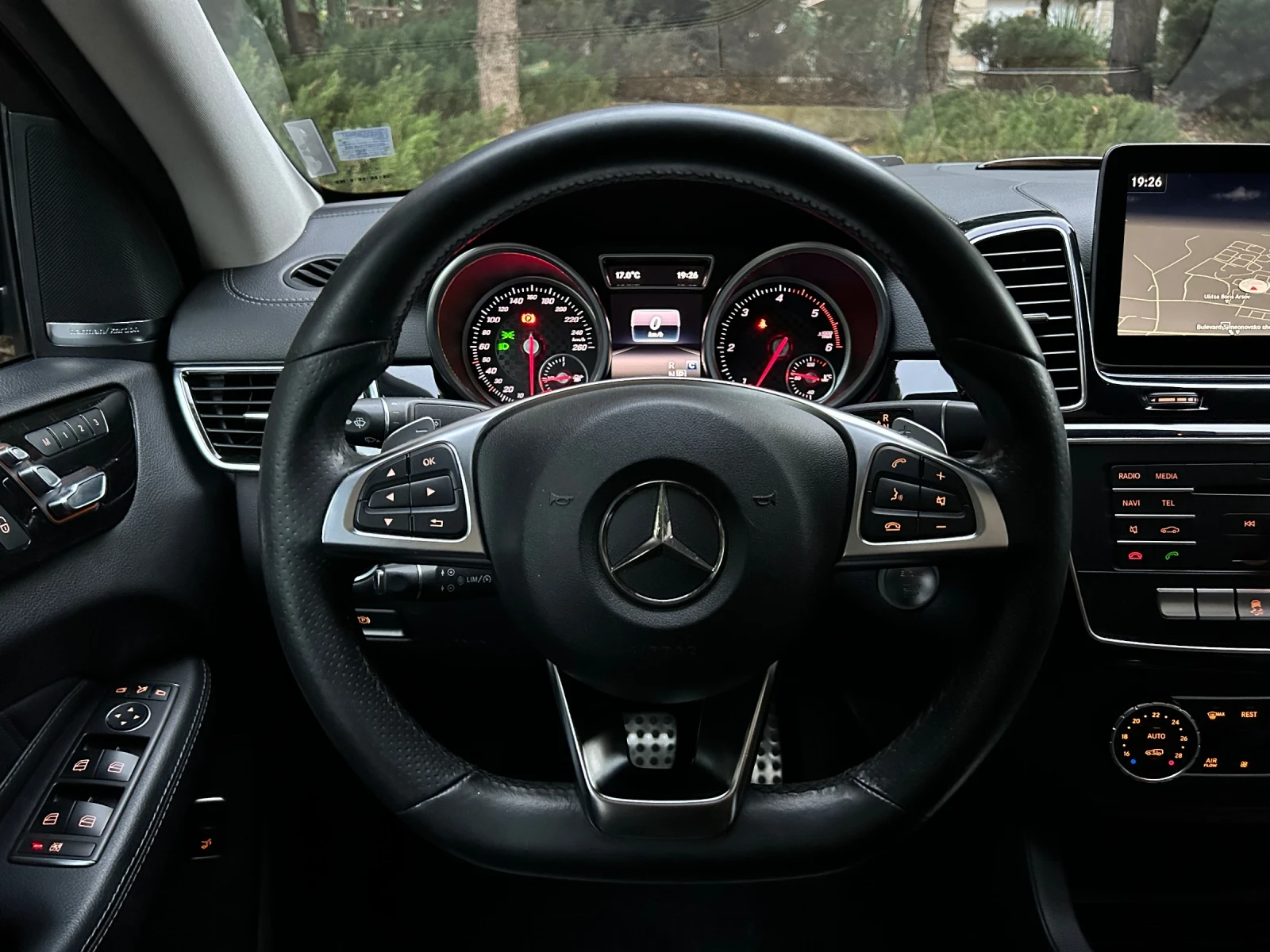 Mercedes-Benz GLE Coupe 350 CDI, 197 500 км, ПЪЛНА СЕРВ. ИСТОРИЯ ! , снимка 9 - Автомобили и джипове - 55709686