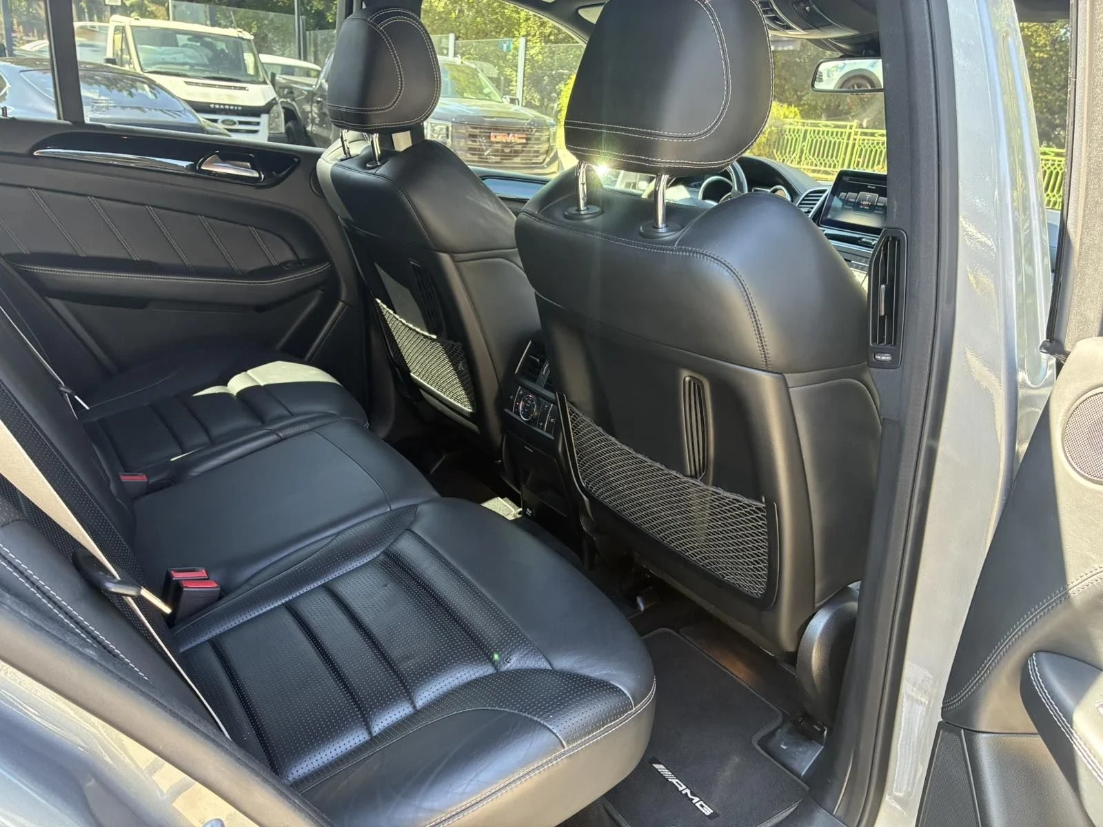 Mercedes-Benz GLE 63 S AMG FULL/Вакуум/Downpipe/700+ , снимка 17 - Автомобили и джипове - 56125610