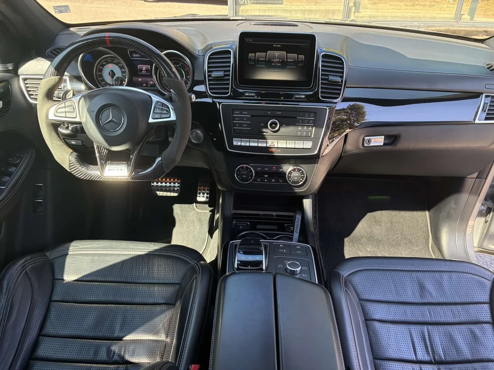 Mercedes-Benz GLE 63 S AMG FULL/Вакуум/Downpipe/700+ , снимка 7 - Автомобили и джипове - 56125610