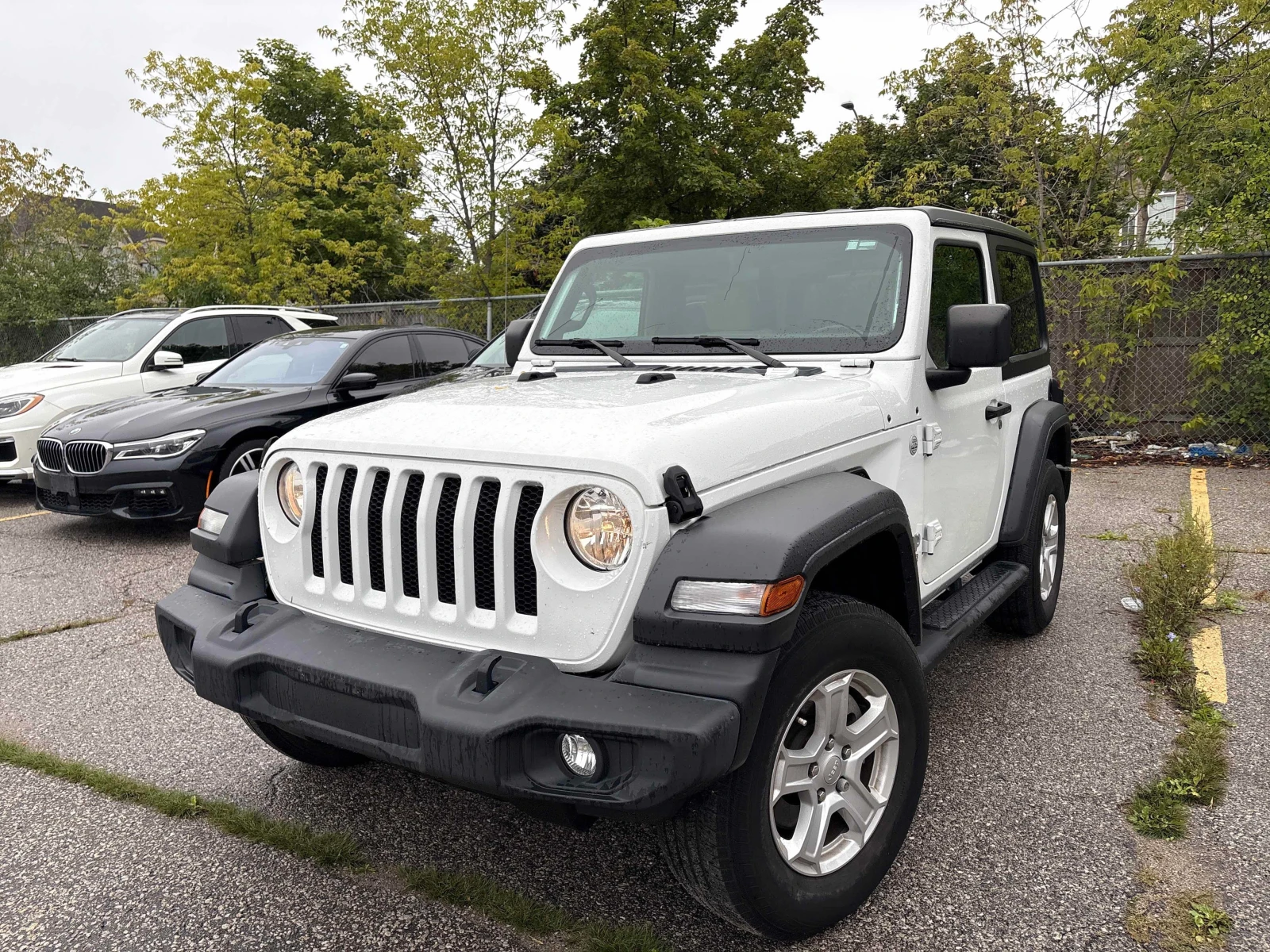 Jeep Wrangler Sport S* CARFAX* АВТОКРЕДИТ БЕЗ ПЪРВОНАЧАЛНА ВНОСК