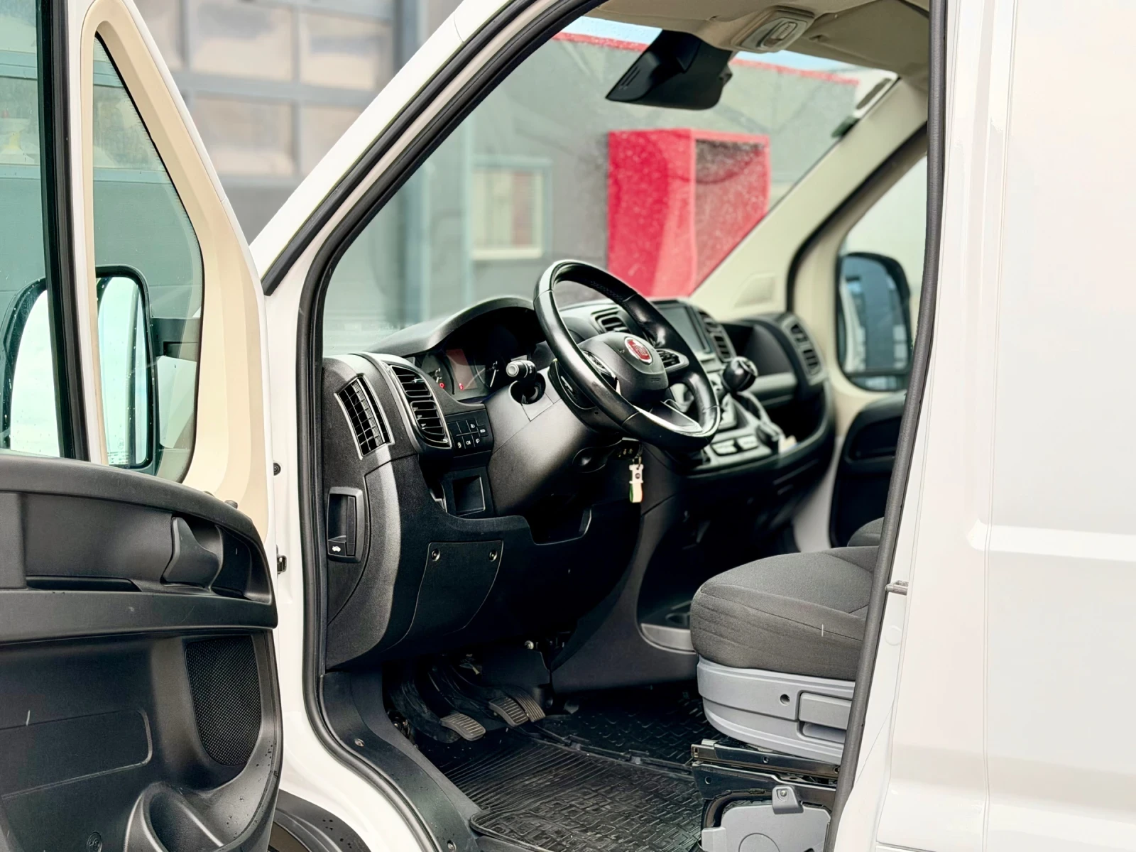 Fiat Ducato 2.2 D 140 к.с   * Макси*   * Климатик* , снимка 9 - Бусове и автобуси - 54577894